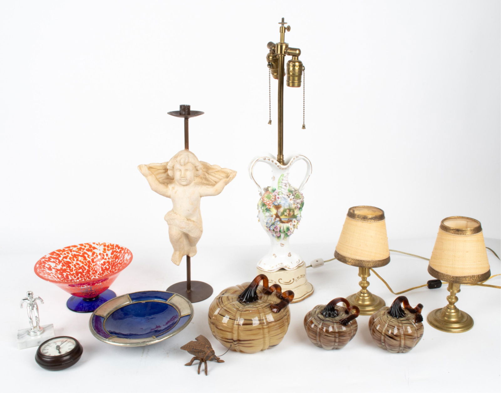 DECORATIVE GROUPING INCL. STUDIO GLASS (1 of 5)