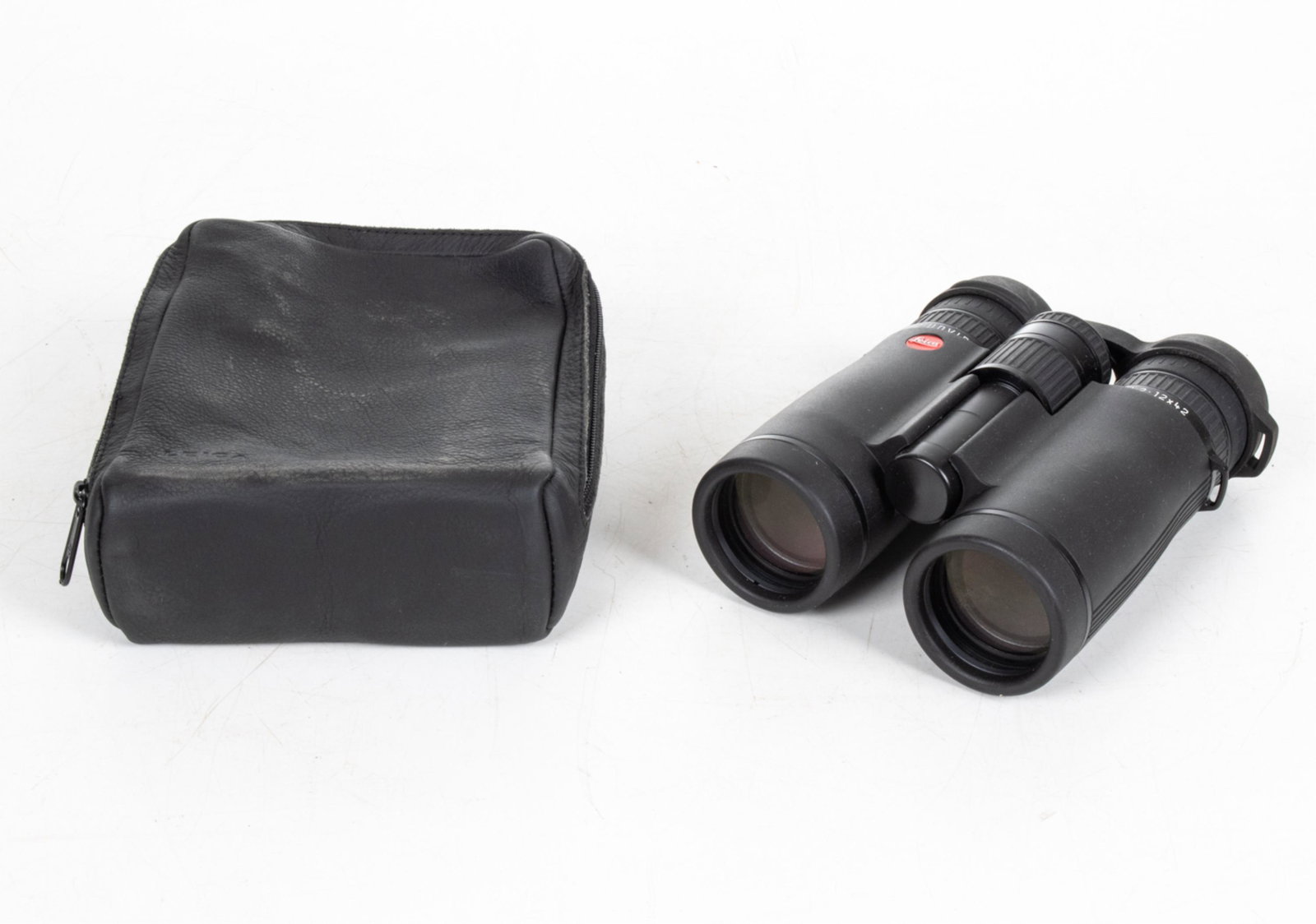 LEICA DUOVID 8+12X42 BINOCULAR W/ LEATHER CASE (1 of 15)