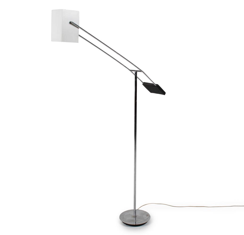ATTR. SONNEMAN FOR KOVACS CRANE FLOOR LAMP: Postmodern floor lamp with cantilevered arm. Design attributed to Robert Sonneman for George Kovacs, c. 1970's. Dimensions: (As shown) H 75" x W 10" x D 28" Condition: Wiring not tested. Arms holding