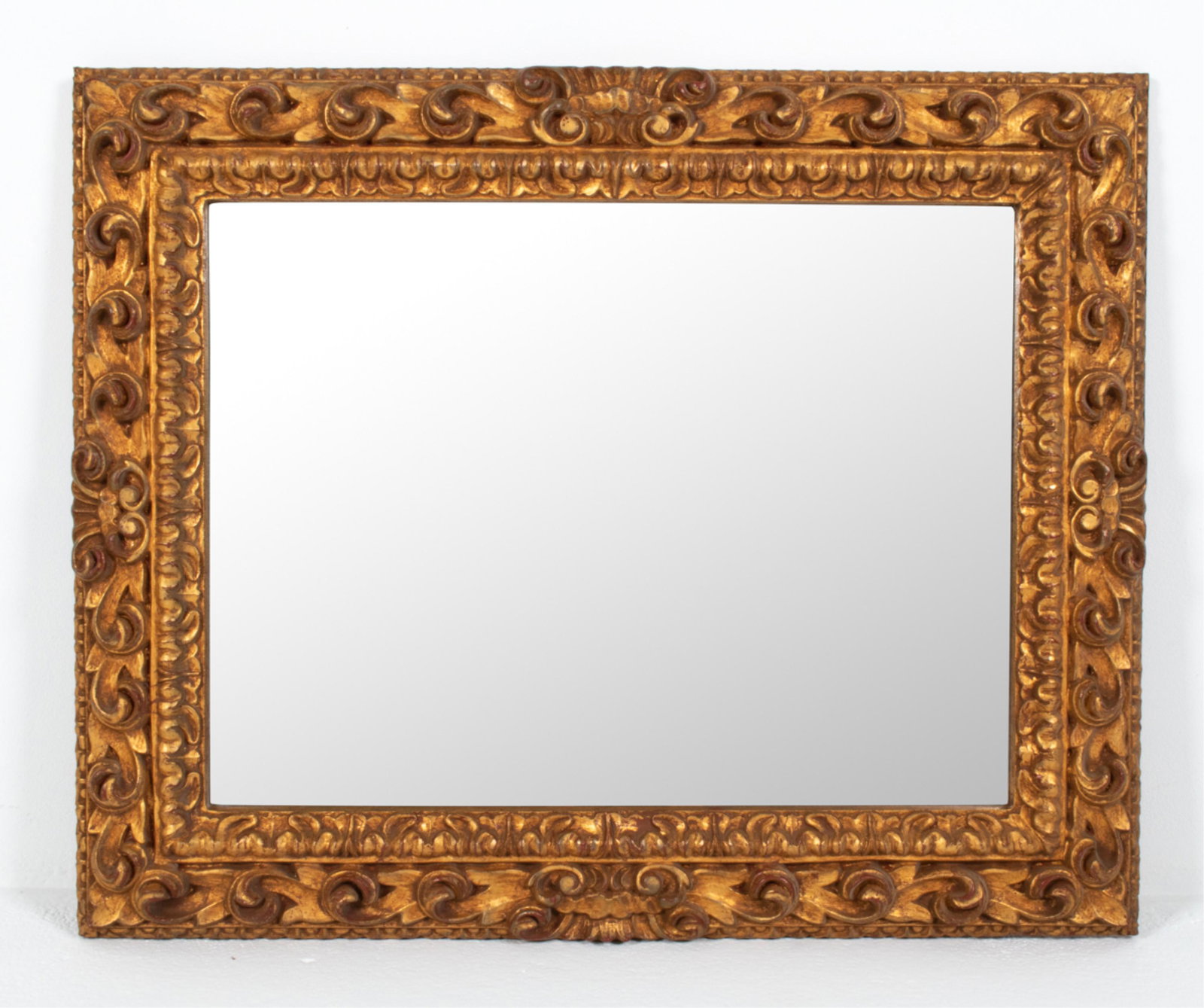 CONTEMPORARY ITALIAN CARVED GILTWOOD MIRROR (1 of 6)