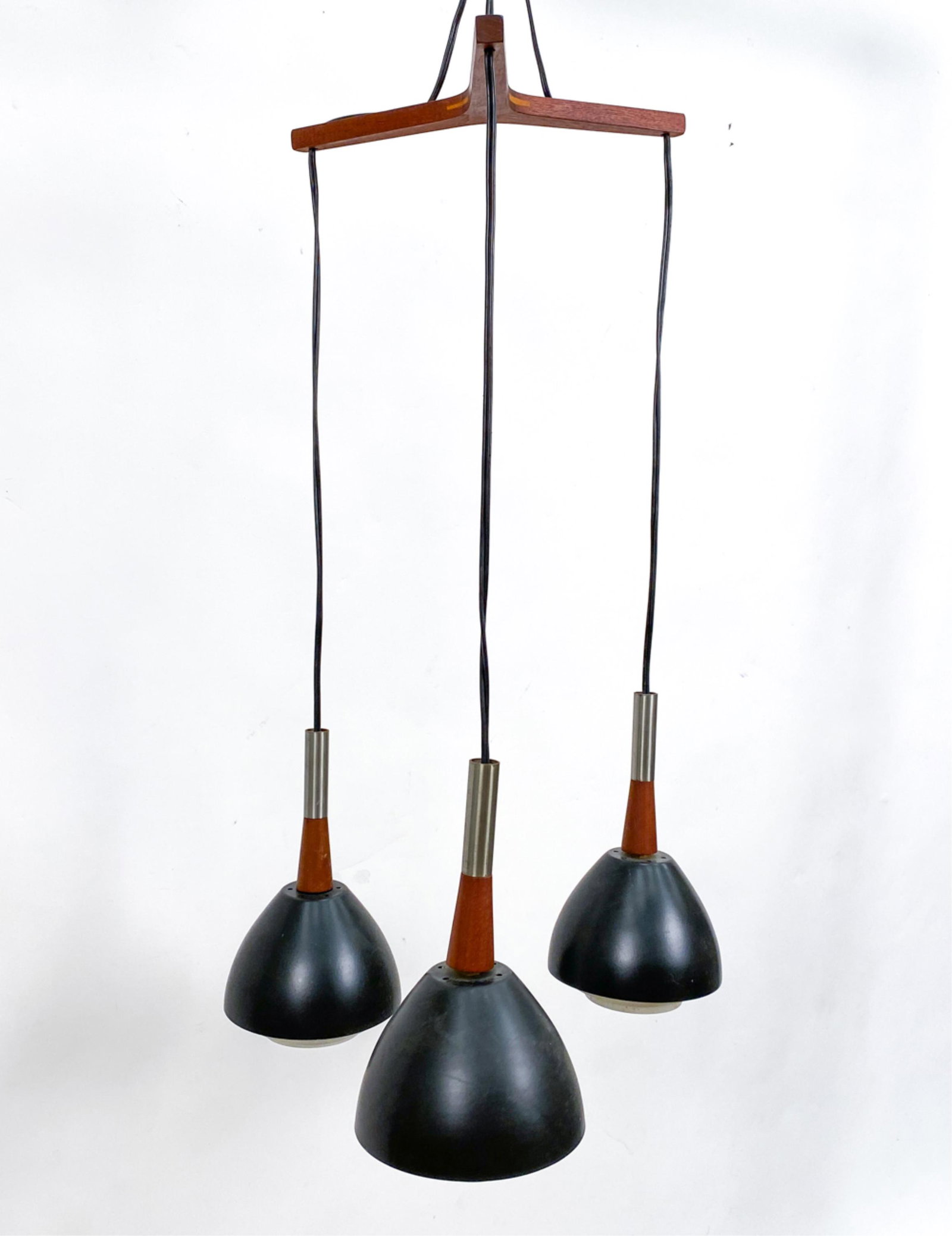 SWEDISH MID-CENTURY 3-LIGHT CHANDELIER (1 of 10)