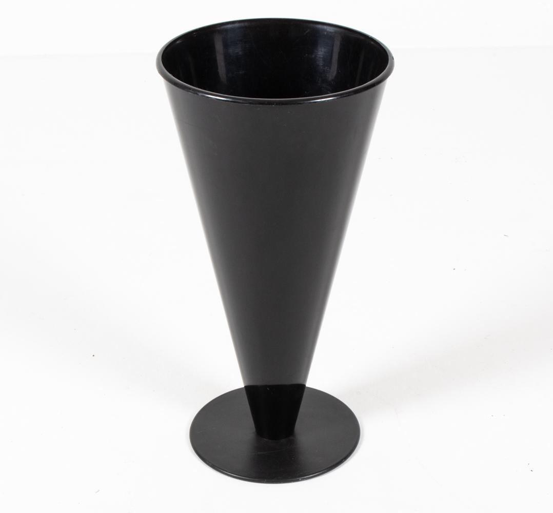 MAIER-AICHEN AUTHENTICS "FLICFLAC" UMBRELLA STAND (1 of 6)