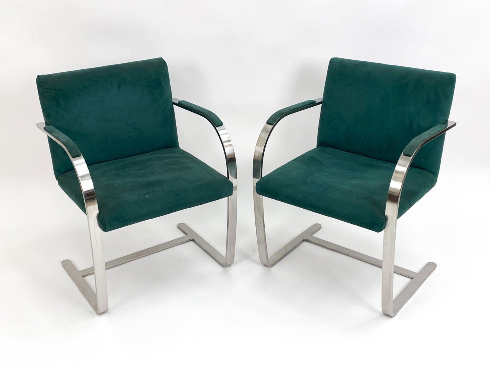(2) KNOLL LUDWIG MIES VAN DER ROHE BRNO CHAIRS (1 of 16)