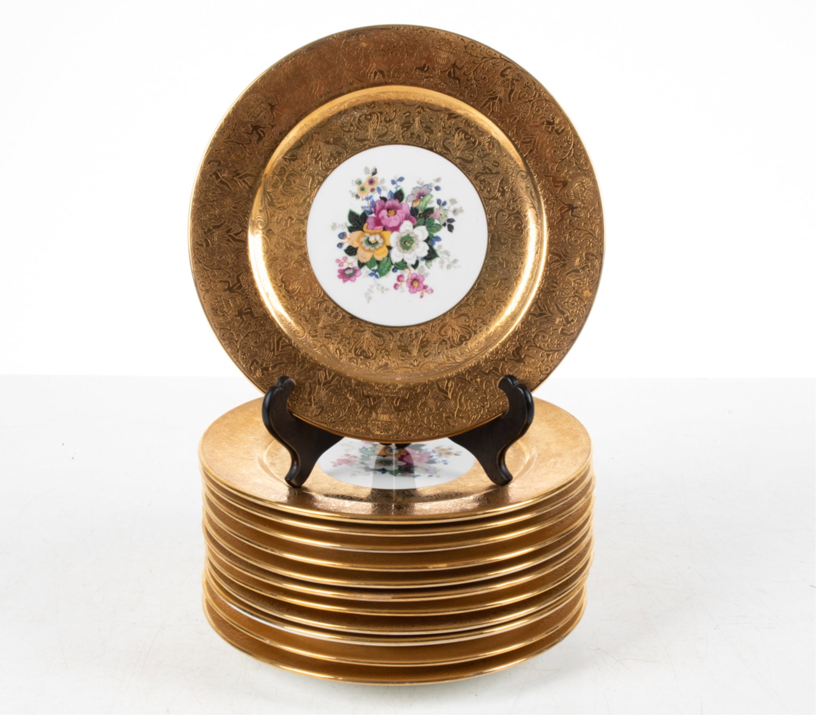 (12) BAVARIAN GILT-ENCRUSTED FLORAL DINNER PLATES: Signed Superior China underneath. Dimensions: Dia. 10.25" Condition: No issues to note; no signs of chips, cracks or repairs.