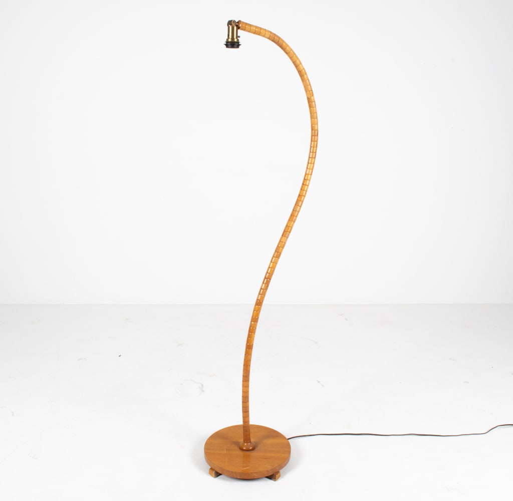 ATTR. MARKSLOJD SWEDEN WOOD GOOSENECK FLOOR LAMP (1 of 7)