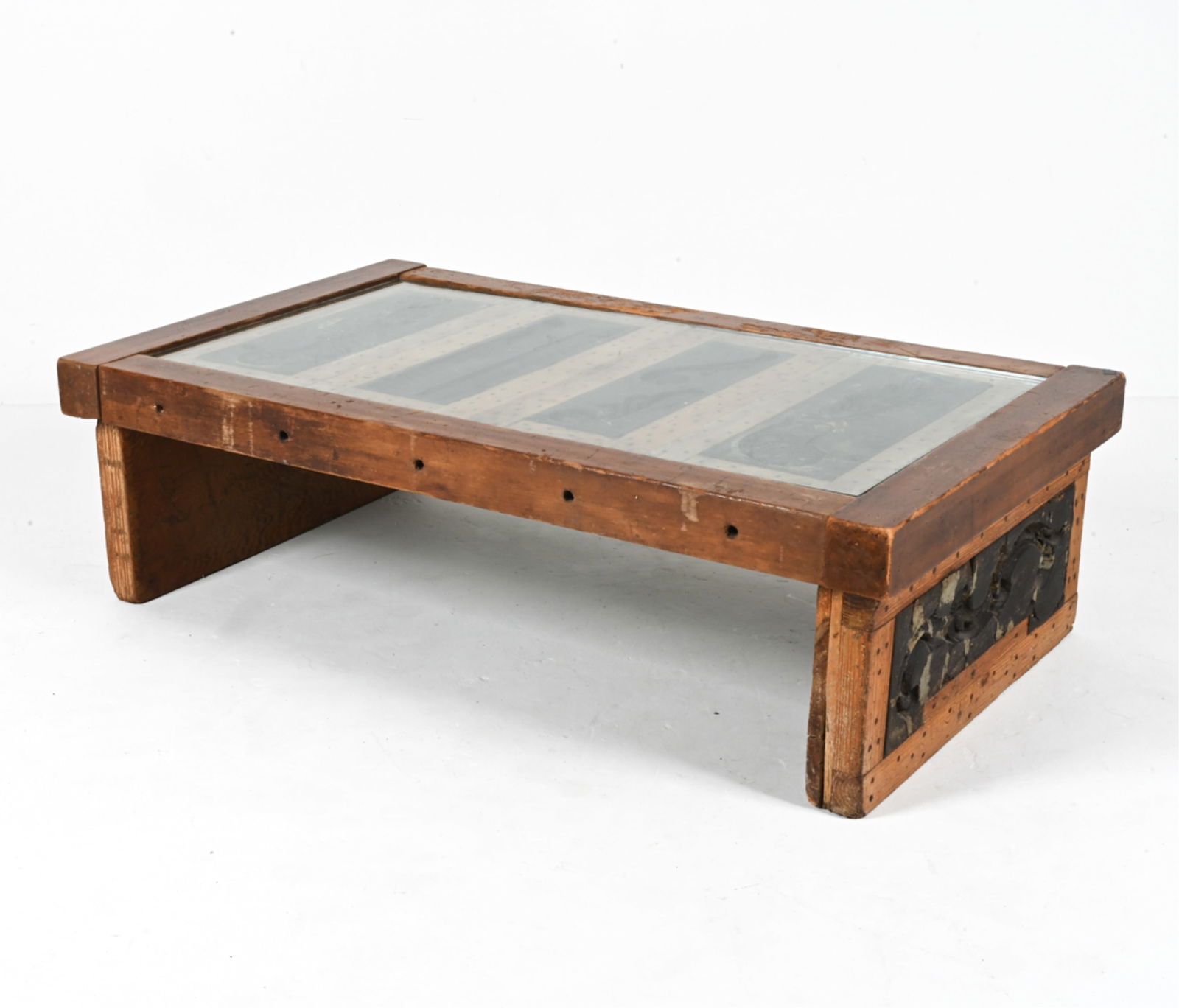 CRAFT MADE COFFEE TABLE W/ ARCHITECTURAL MOLDS (1 of 16)