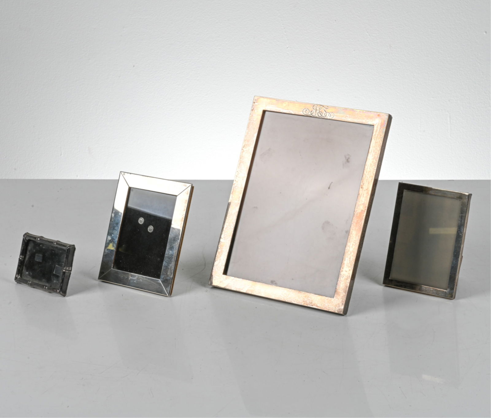(4) STERLING PICTURE FRAMES INCL. CARTIER, TIFFANY (1 of 6)