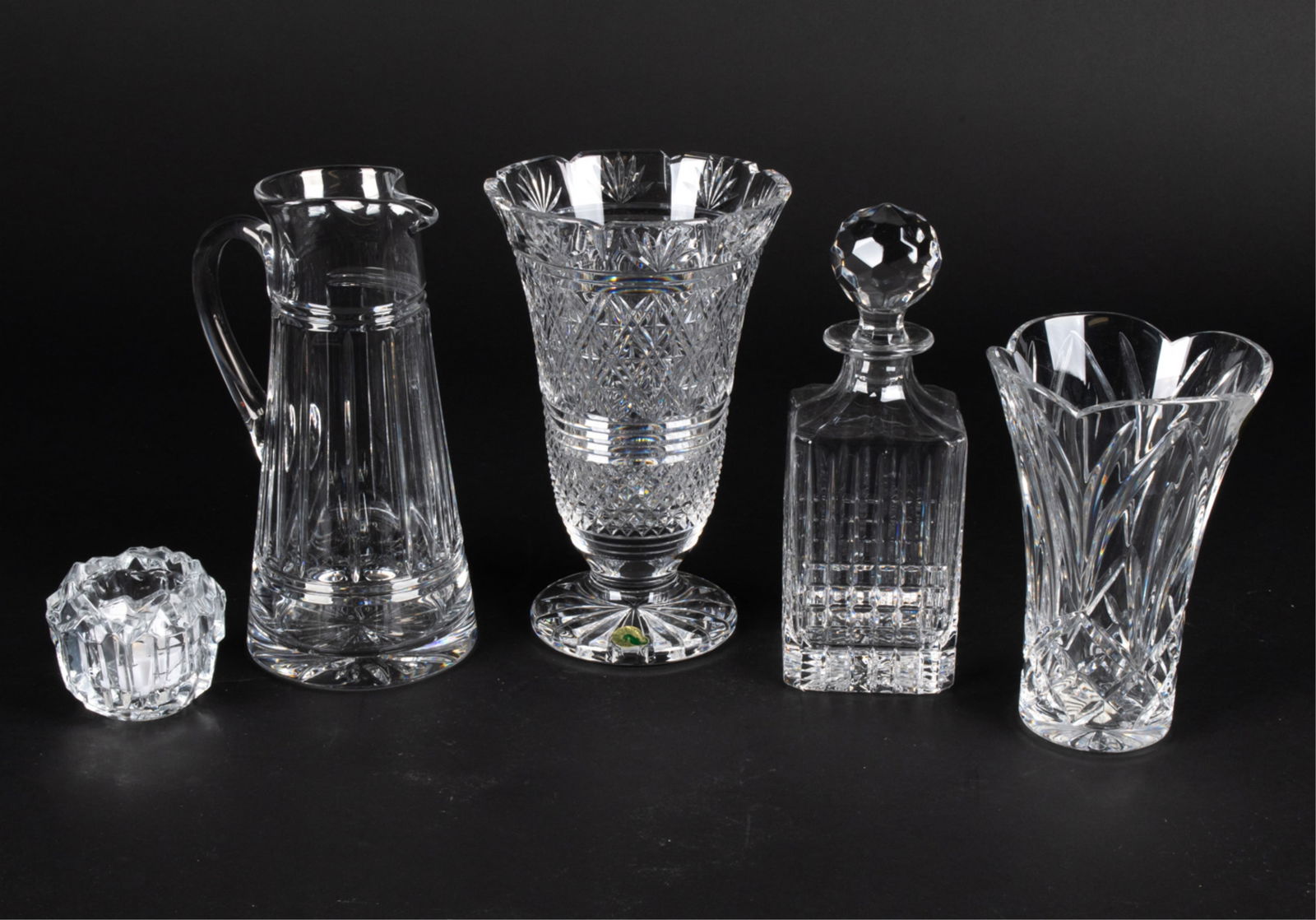 GROUPING OF CRYSTAL TABLEWARE (1 of 11)