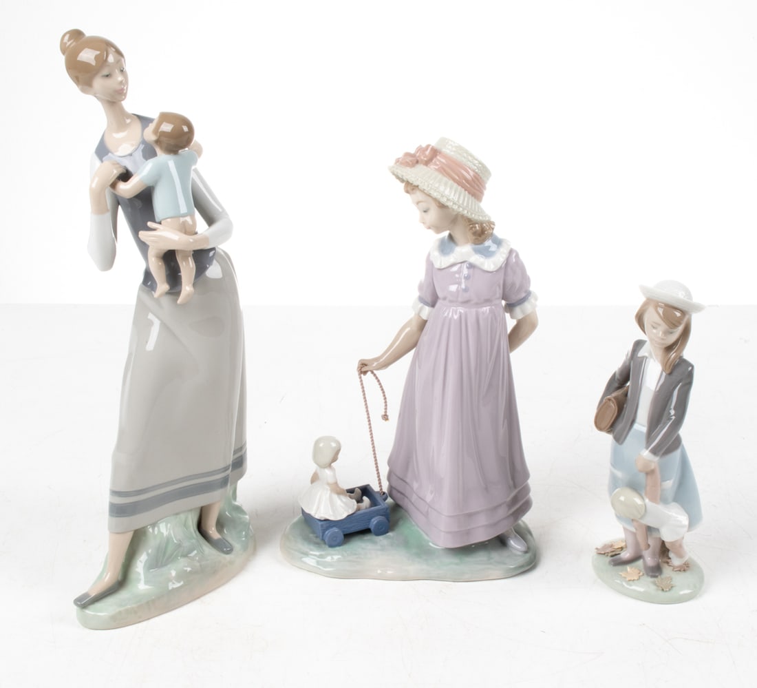 (3) LLADRO PORCELAIN FIGURINES (1 of 8)