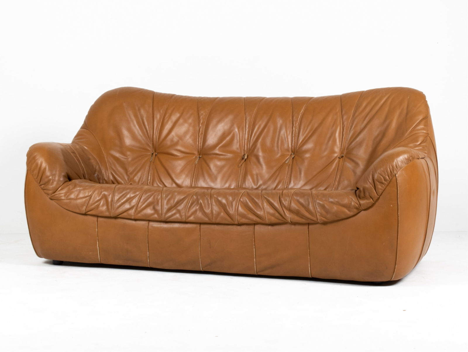 DUTCH LEATHER SOFA, C. 1970'S (1 of 12)