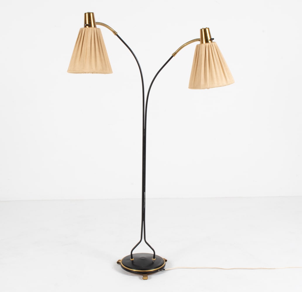 SWEDISH MID-CENTURY BRASS FLOOR LAMP (1 of 15)