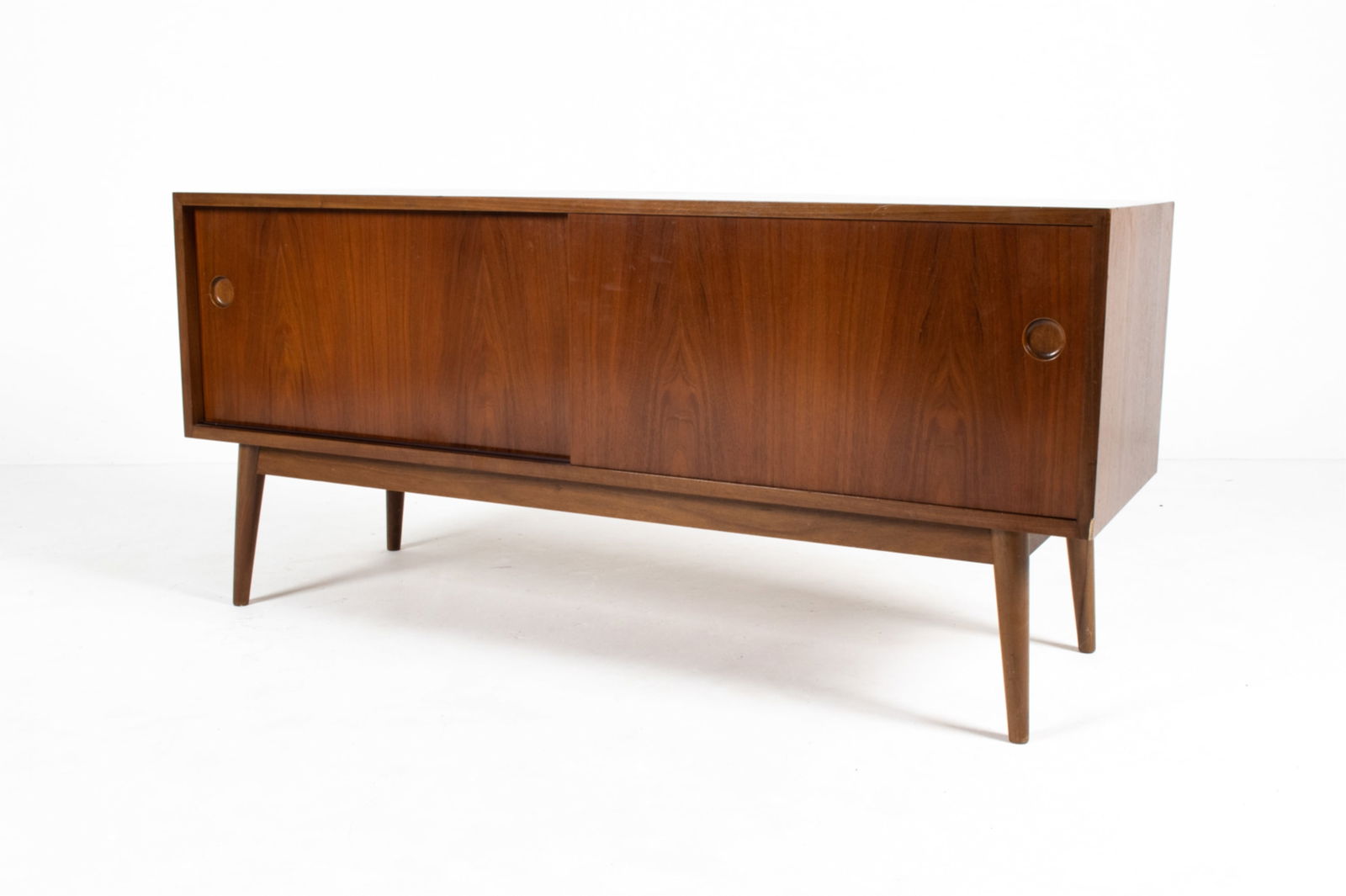 GERMAN MID-CENTURY WALNUT CREDENZA CABINET (1 of 18)