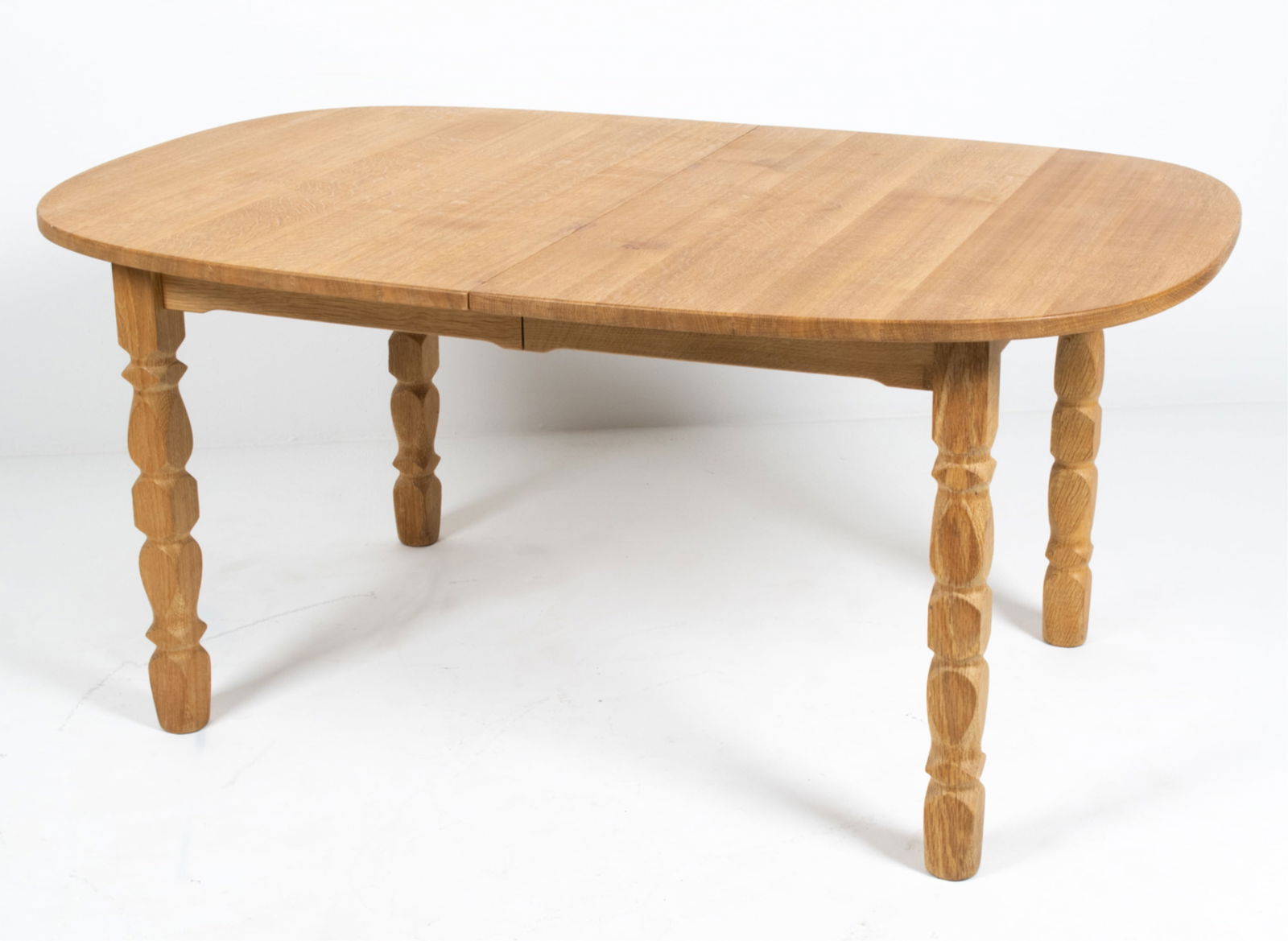 MANNER OF KJAERNULF DANISH OAK DINING TABLE (1 of 11)