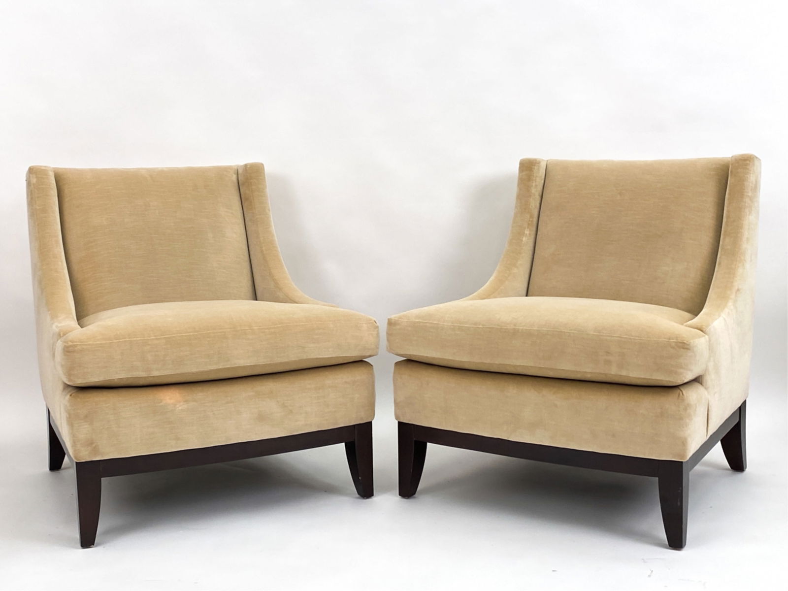 PAIR BARBARA BARRY FOR HENREDON LOUNGE CHAIRS (1 of 17)