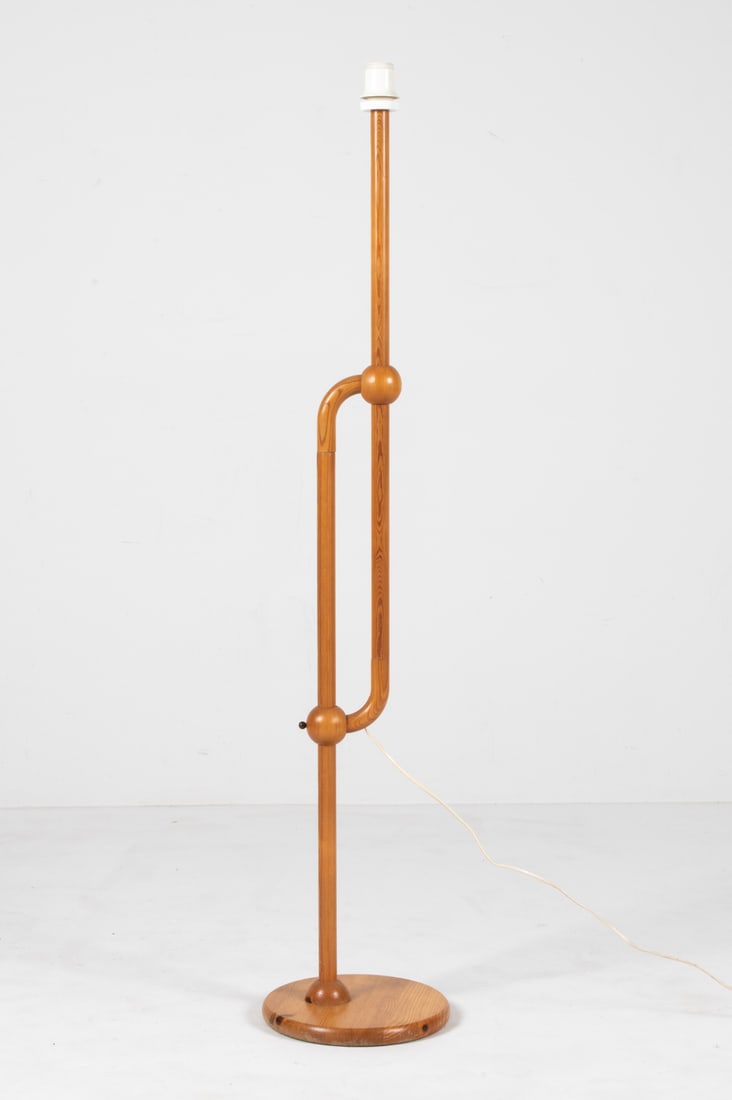 SWEDISH PINE ADJUSTABLE FLOOR LAMP (1 of 13)