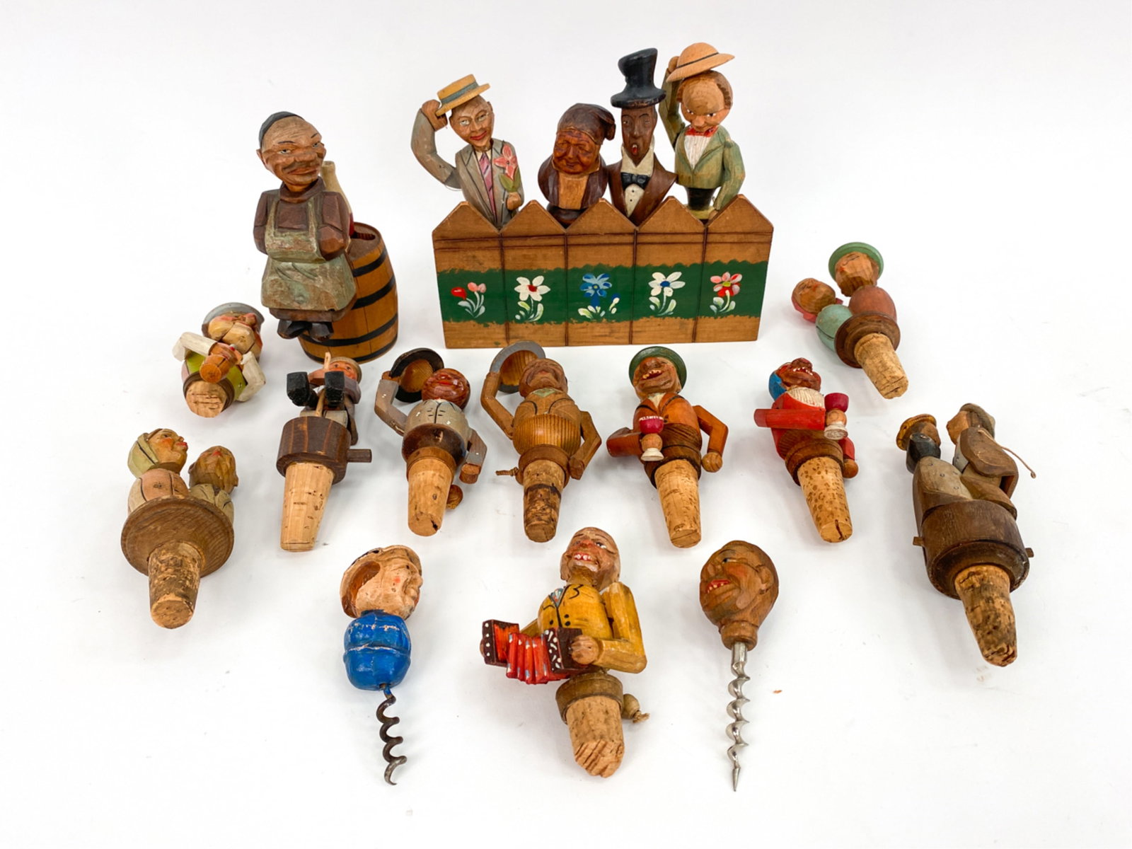 VINTAGE ITALIAN CARVED WOOD CORK STOPPERS (1 of 12)