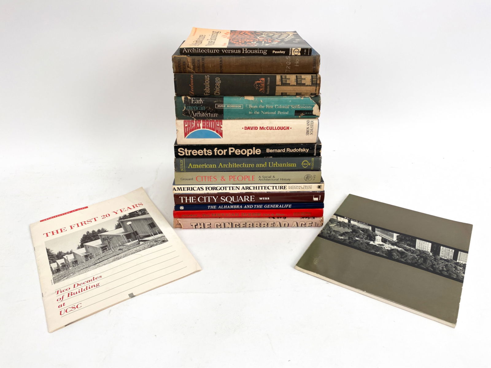 (14) BOOKS - ARCHITECTURE, URBAN DESIGN (1 of 8)