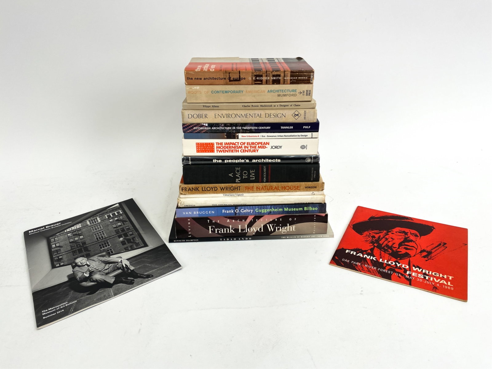 (15) BOOKS - ARCHITECTURE AND DESIGN (1 of 8)