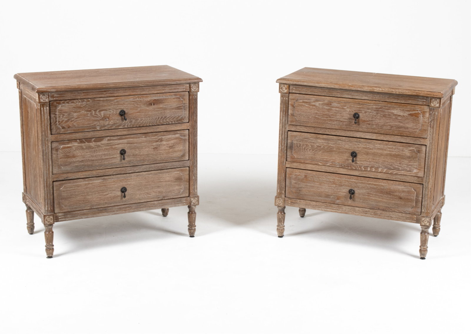 PAIR OF CERUSED OAK NIGHTSTANDS OR SIDE CHESTS (1 of 18)