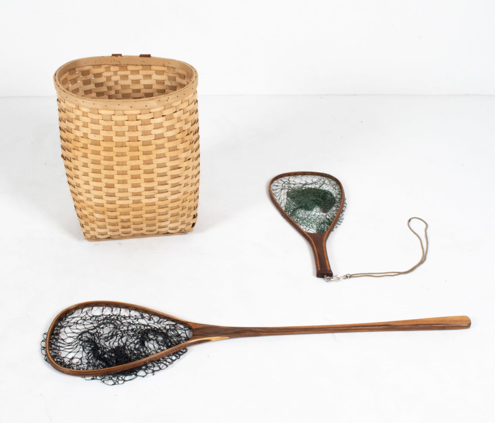 RUSTIC DECORATIVE FISHING GROUPING (1 of 9)