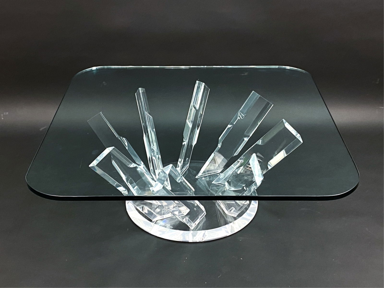 MODERNIST LUCITE STALAGMITE COFFEE TABLE (1 of 9)