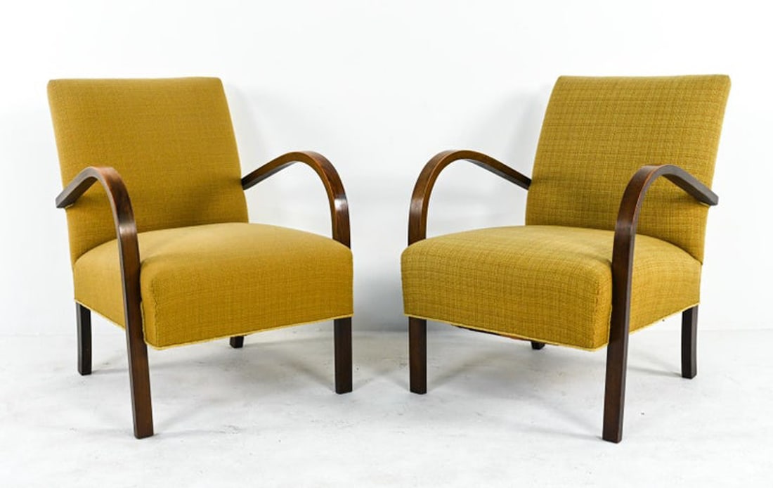 PAIR OF MANNER OF FRITZ HANSEN DECO ARMCHAIRS (1 of 9)