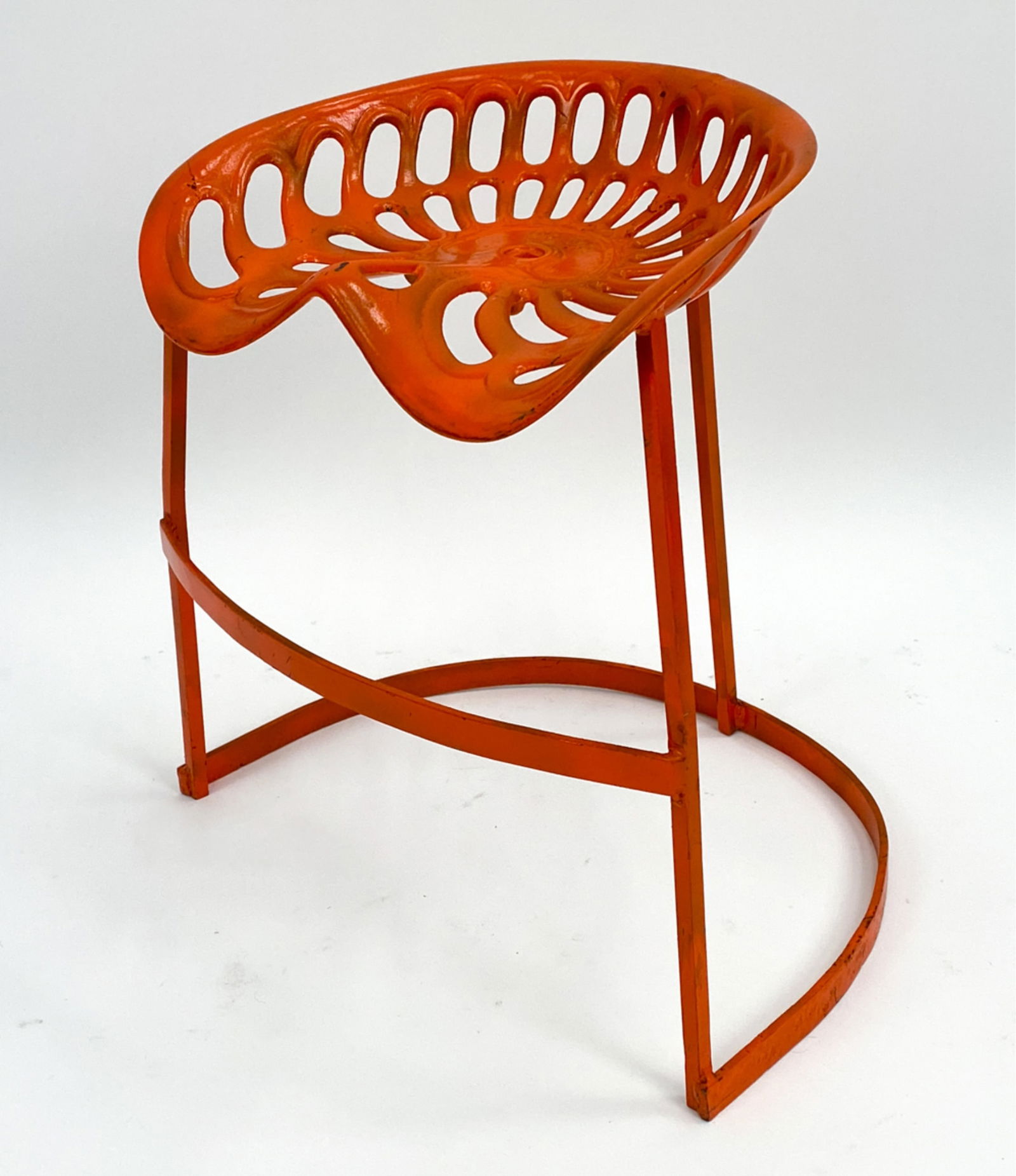 VINTAGE TRACTOR SEAT STOOL (1 of 11)