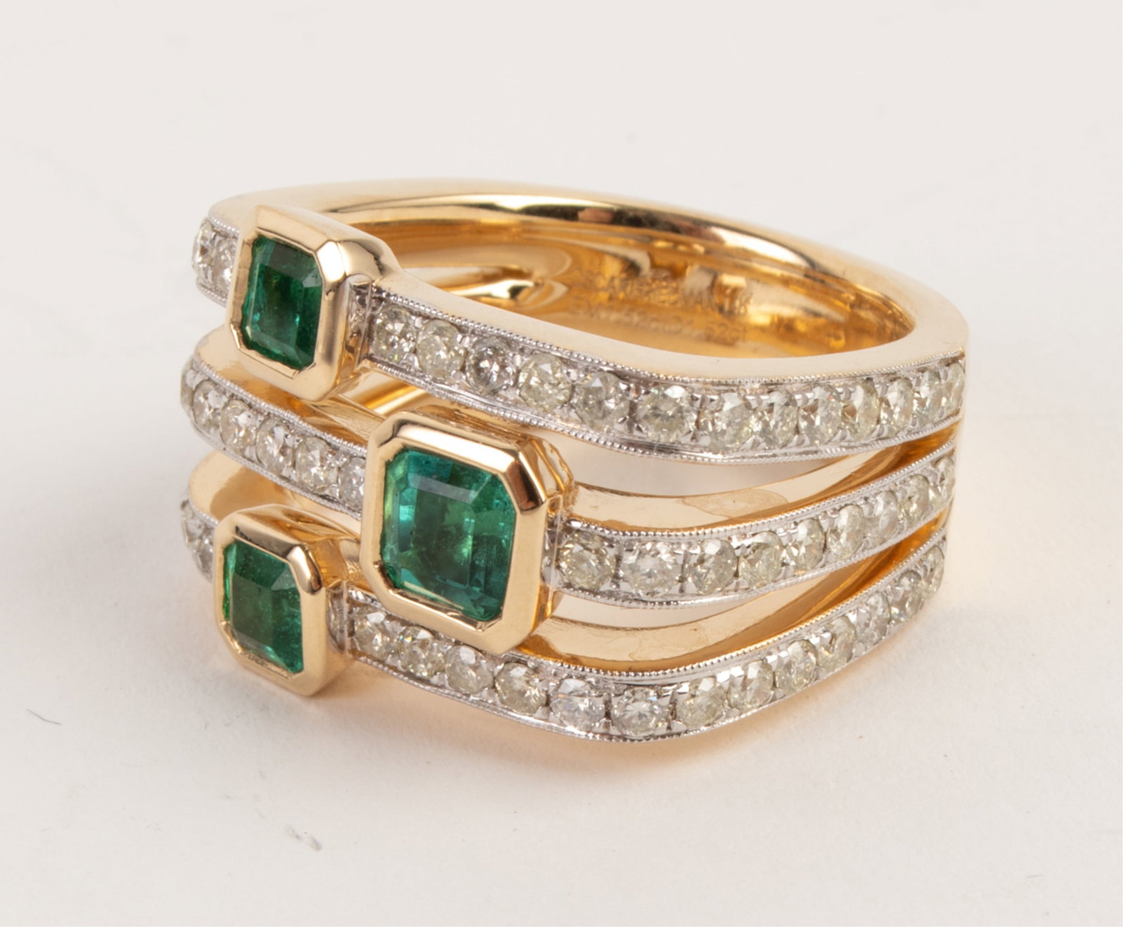 OSCAR FRIEDMAN MODERN EMERALD, DIAMOND & 14K RING (1 of 11)