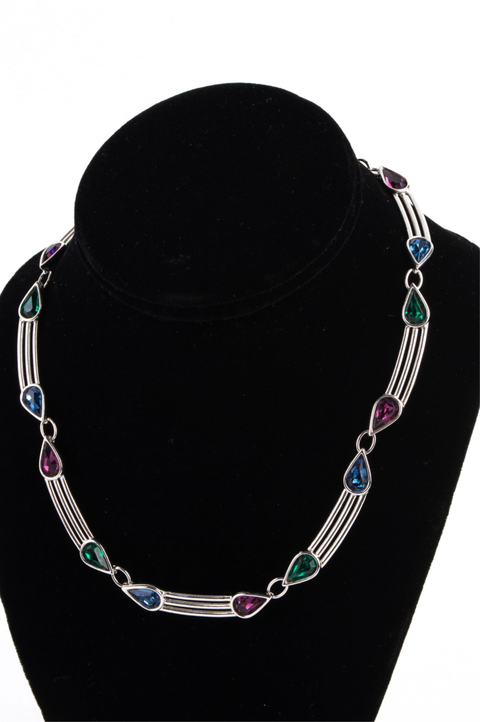 VINTAGE YVES SAINT LAURENT NECKLACE (1 of 12)