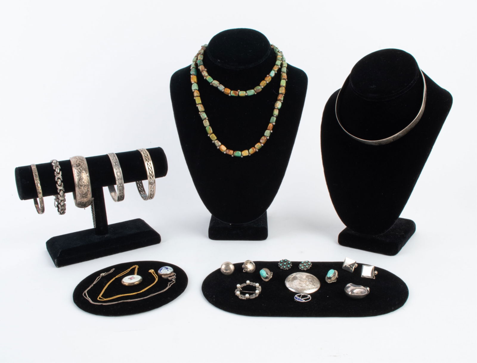 GROUPING OF VINTAGE JEWELRY; MOSTLY STERLING (1 of 18)