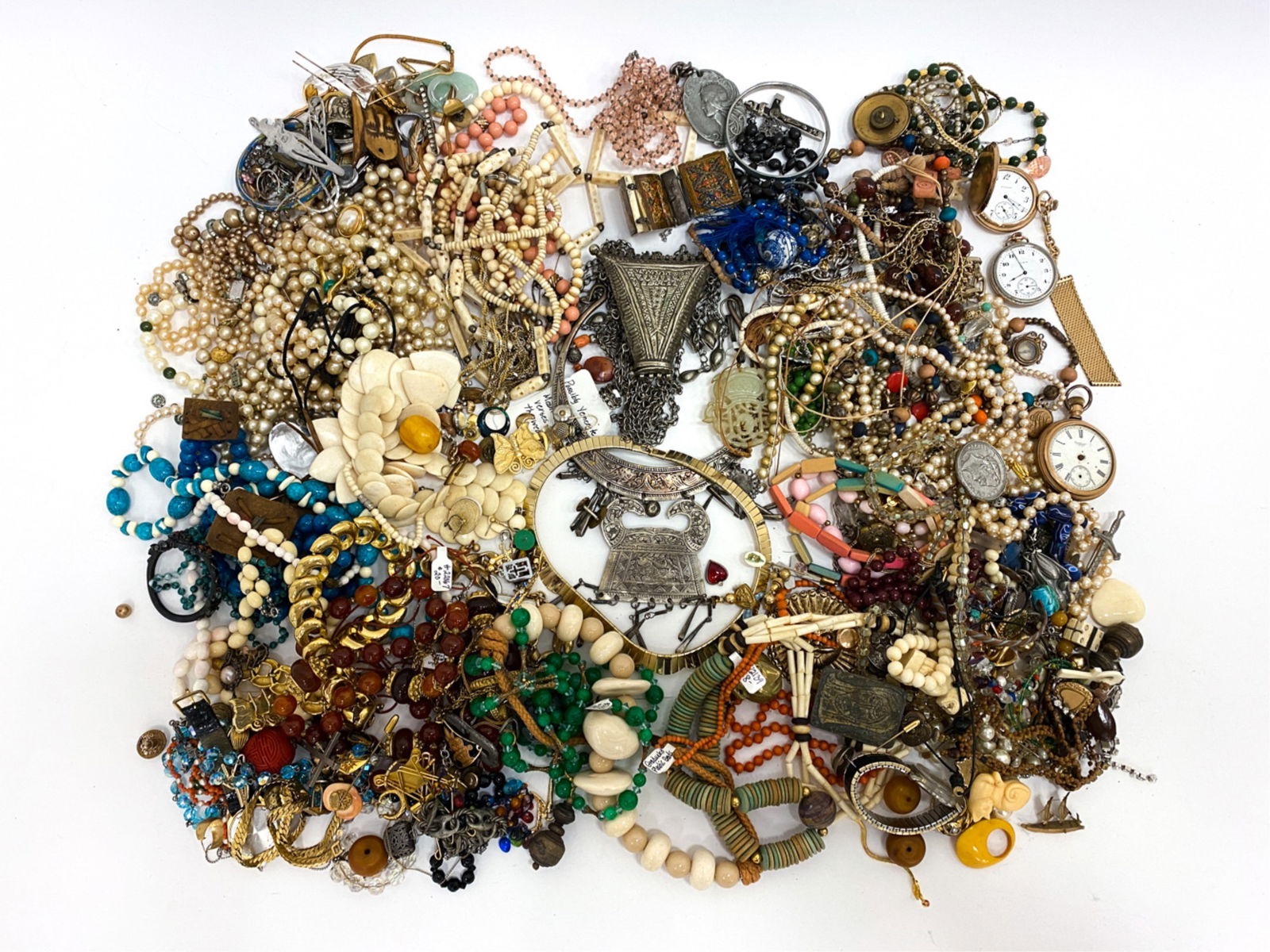 GROUPING OF VINTAGE JEWELRY INCL. BERBER SILVER (1 of 20)