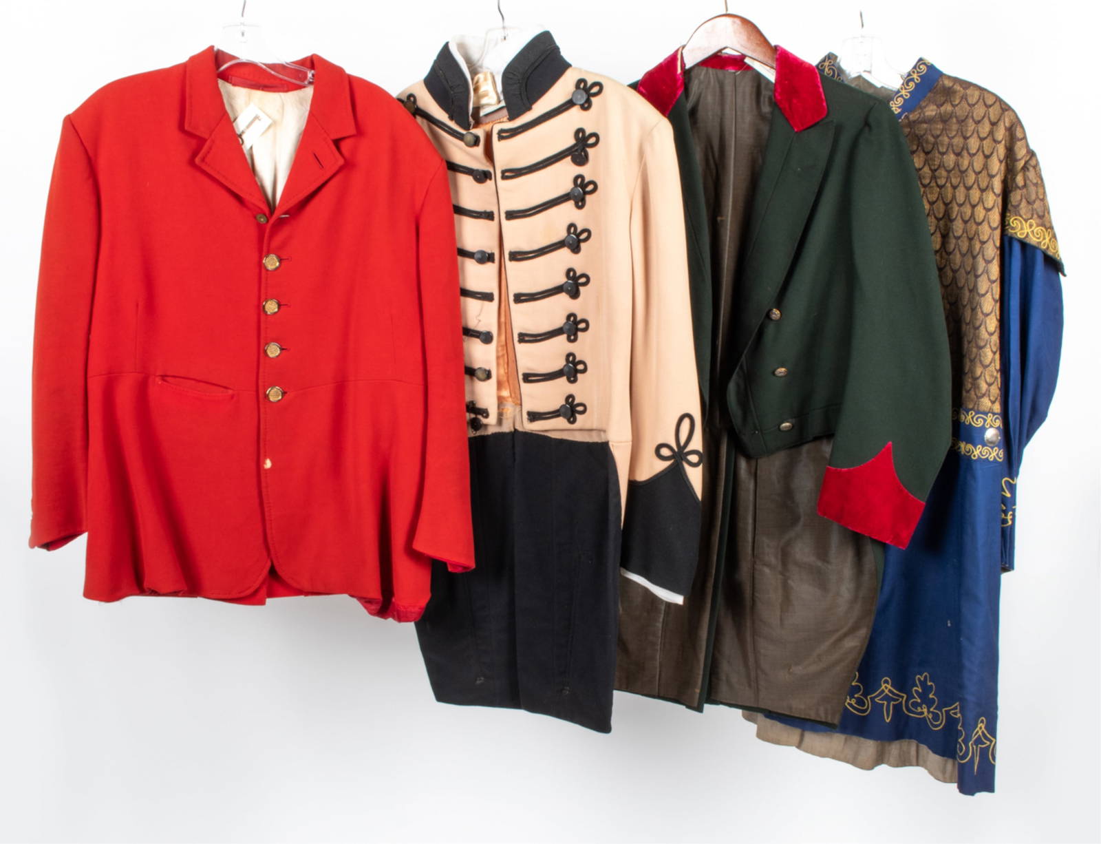 Vintage Women's Clothing Auctions Page 22