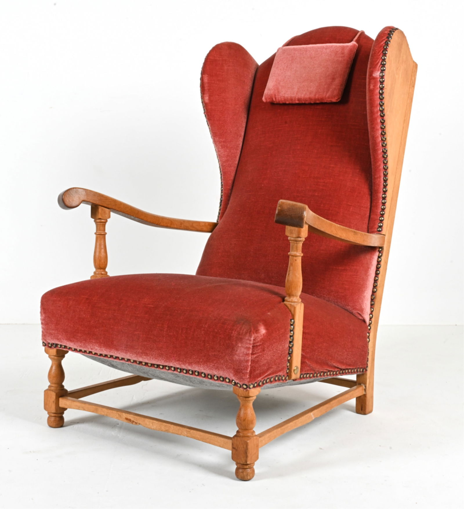 MANNER OF FRITS HENNINGSEN OAK WINGBACK CHAIR (1 of 16)