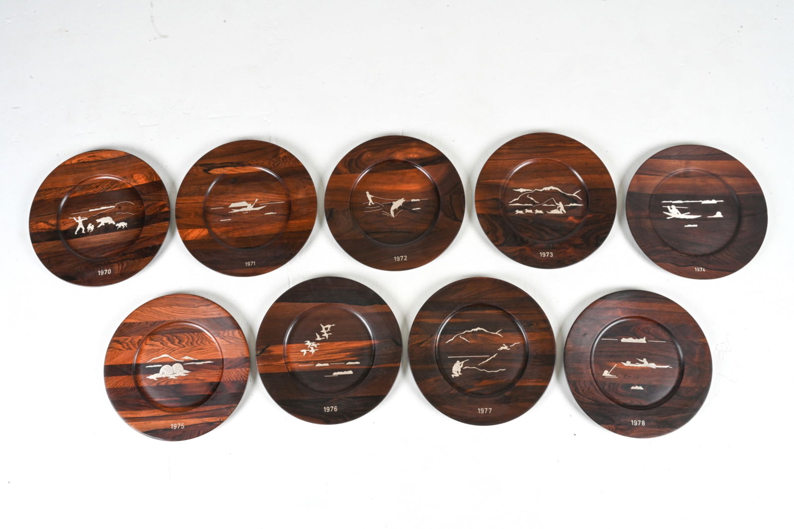 (9) ROBERT DALGAS LASSEN ROSEWOOD & SILVER PLATES (1 of 14)