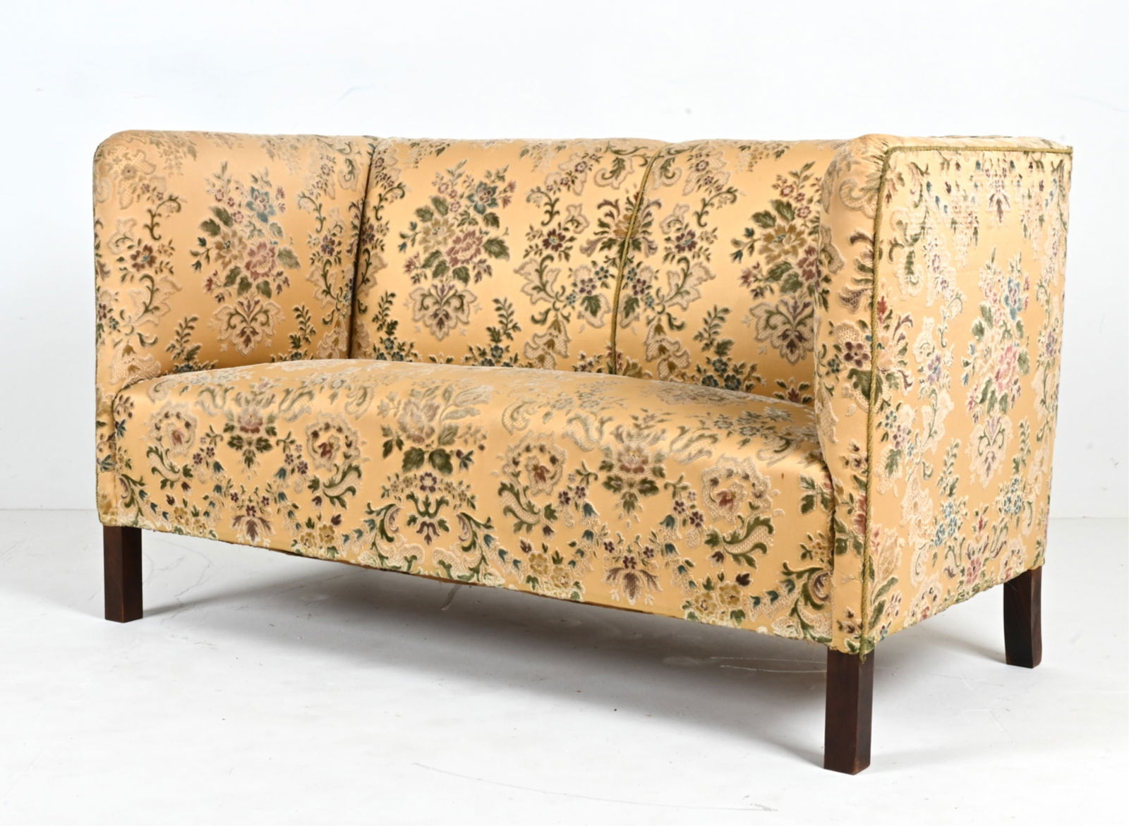 DANISH CABINETMAKER SETTEE, C. 1940'S (1 of 18)