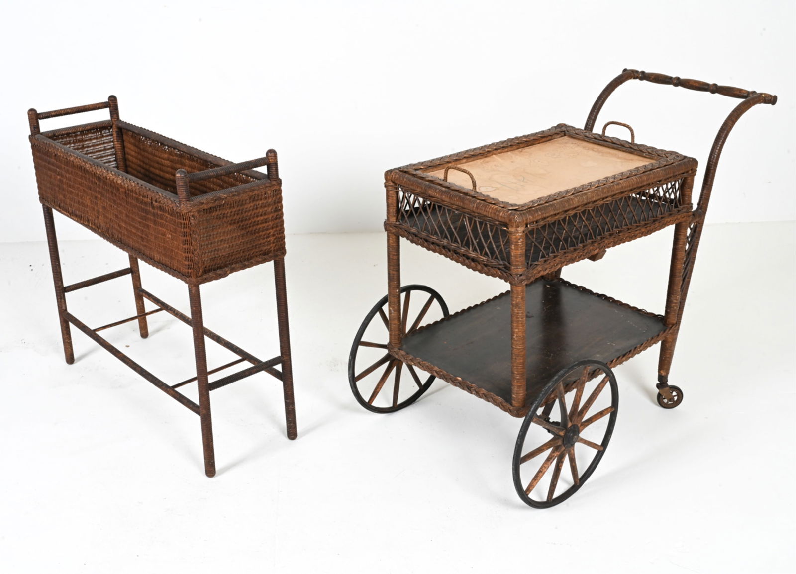 ANTIQUE WICKER BAR CART AND PLANT STAND (1 of 16)