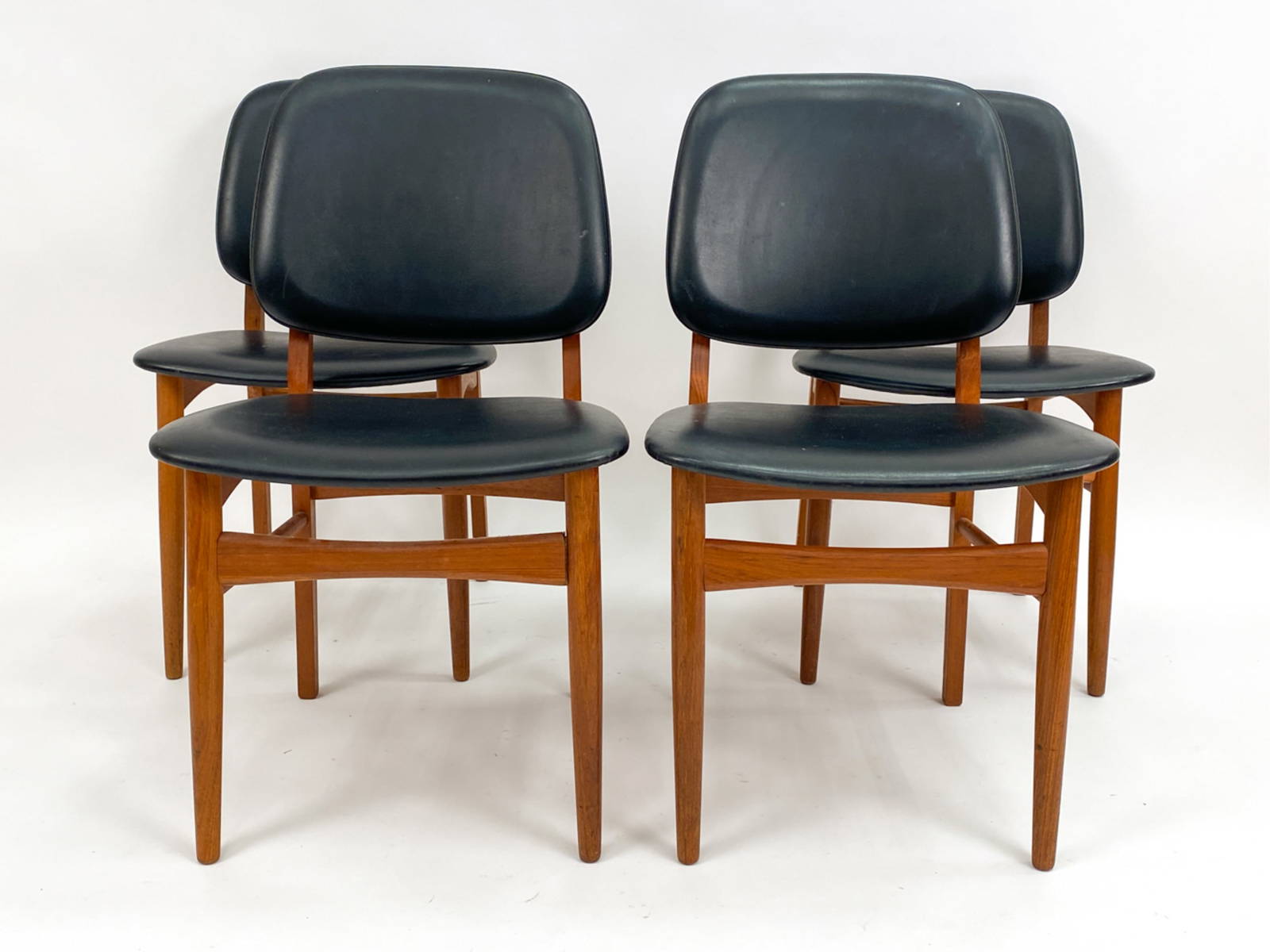 (4) Artfurn Danish Modern Teak Dining Chairs Auction