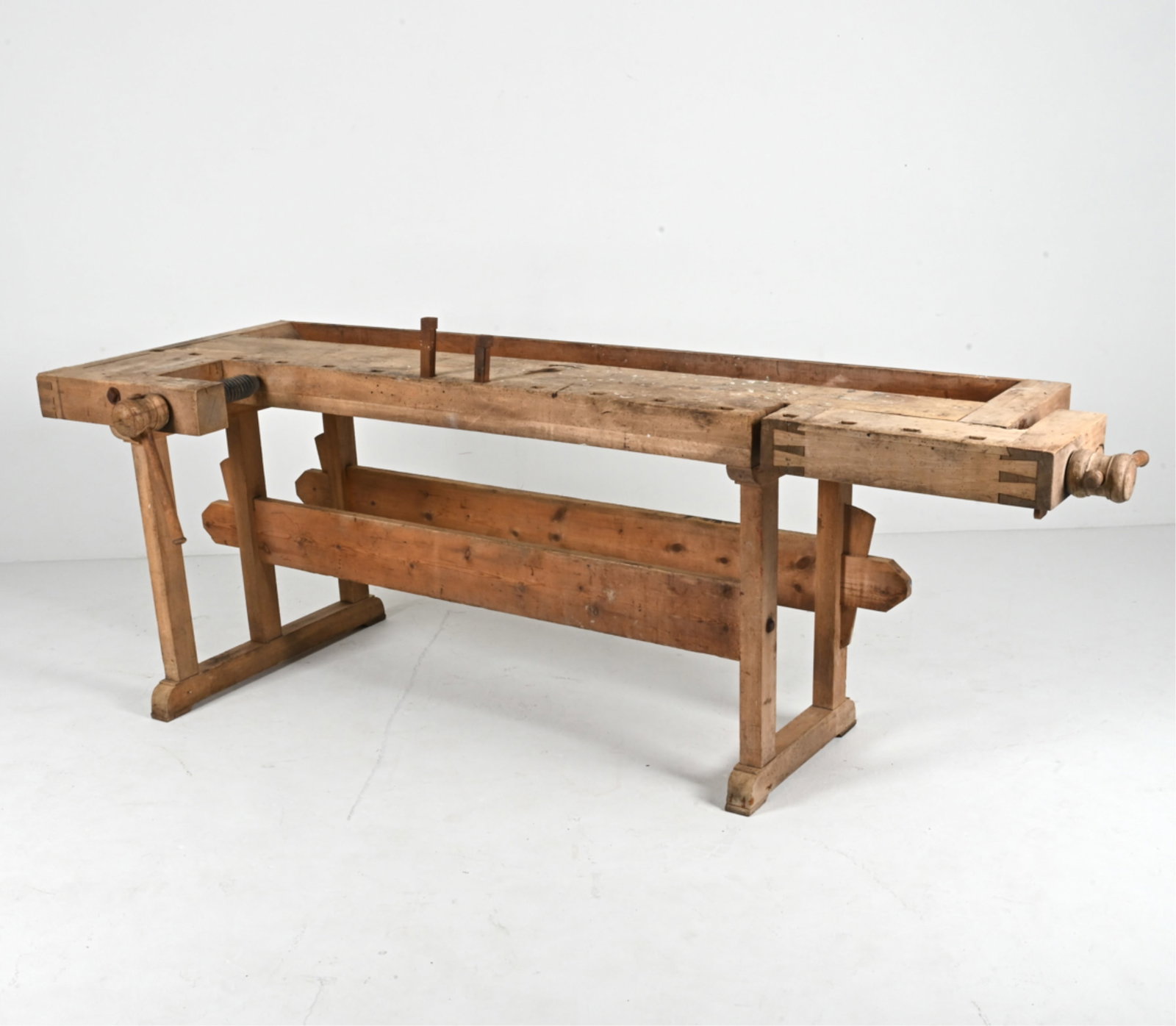 SCANDINAVIAN PINE CARPENTER'S WORKBENCH (1 of 18)