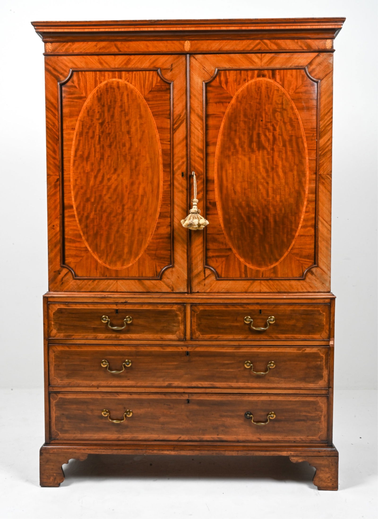 INLAID MAHOGANY LINEN PRESS IN THE GEORGIAN STYLE (1 of 18)