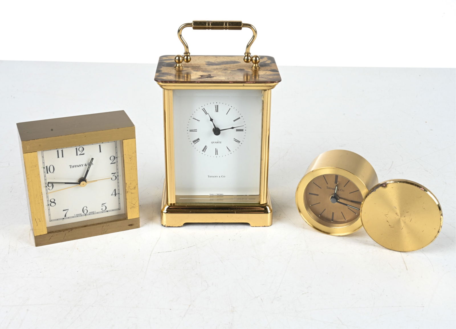 GROUPING OF TIFFANY BRASS CLOCKS (1 of 13)