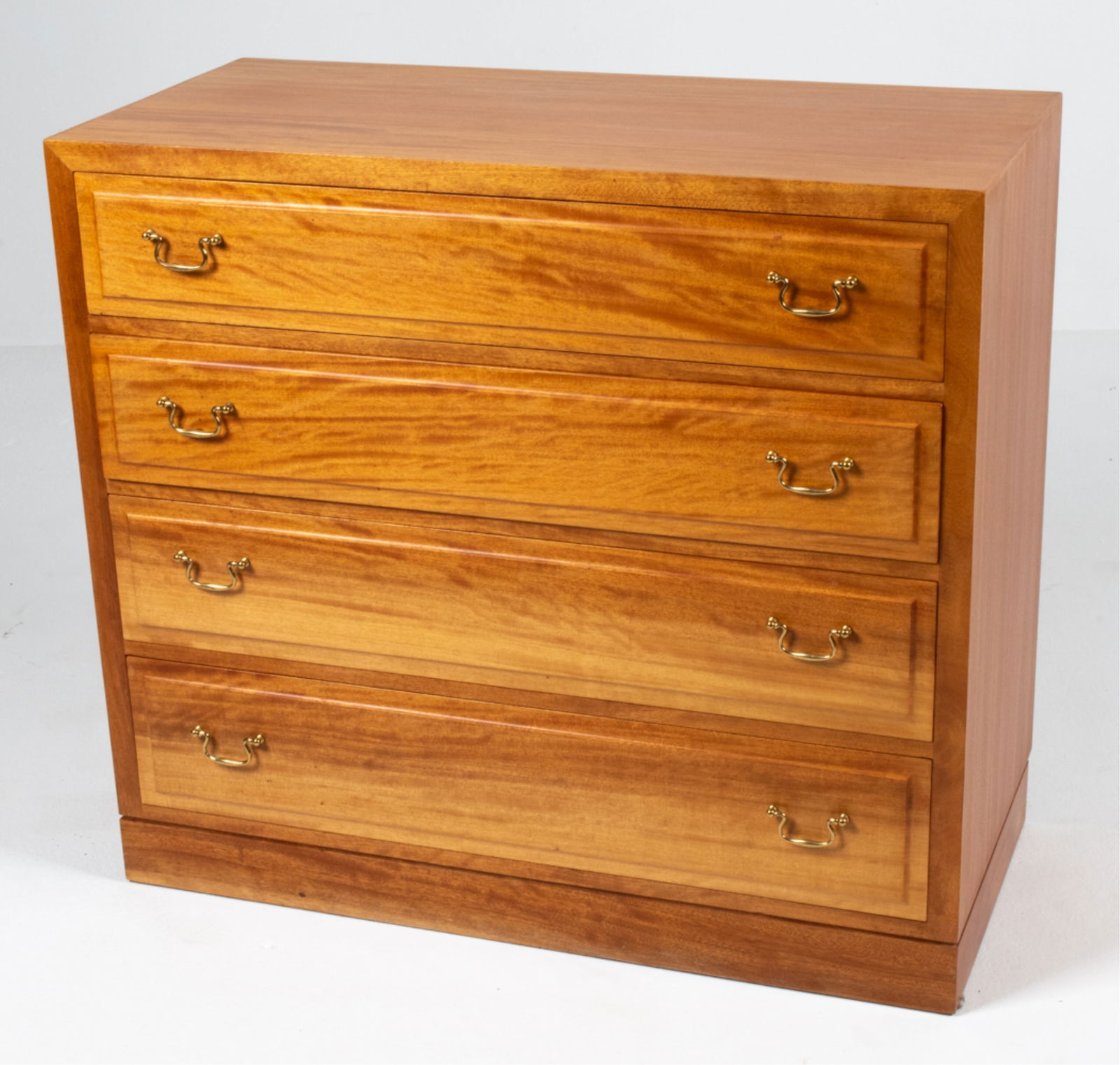 DANISH CABINETMAKER MAHOGANY CHEST OF DRAWERS (1 of 11)