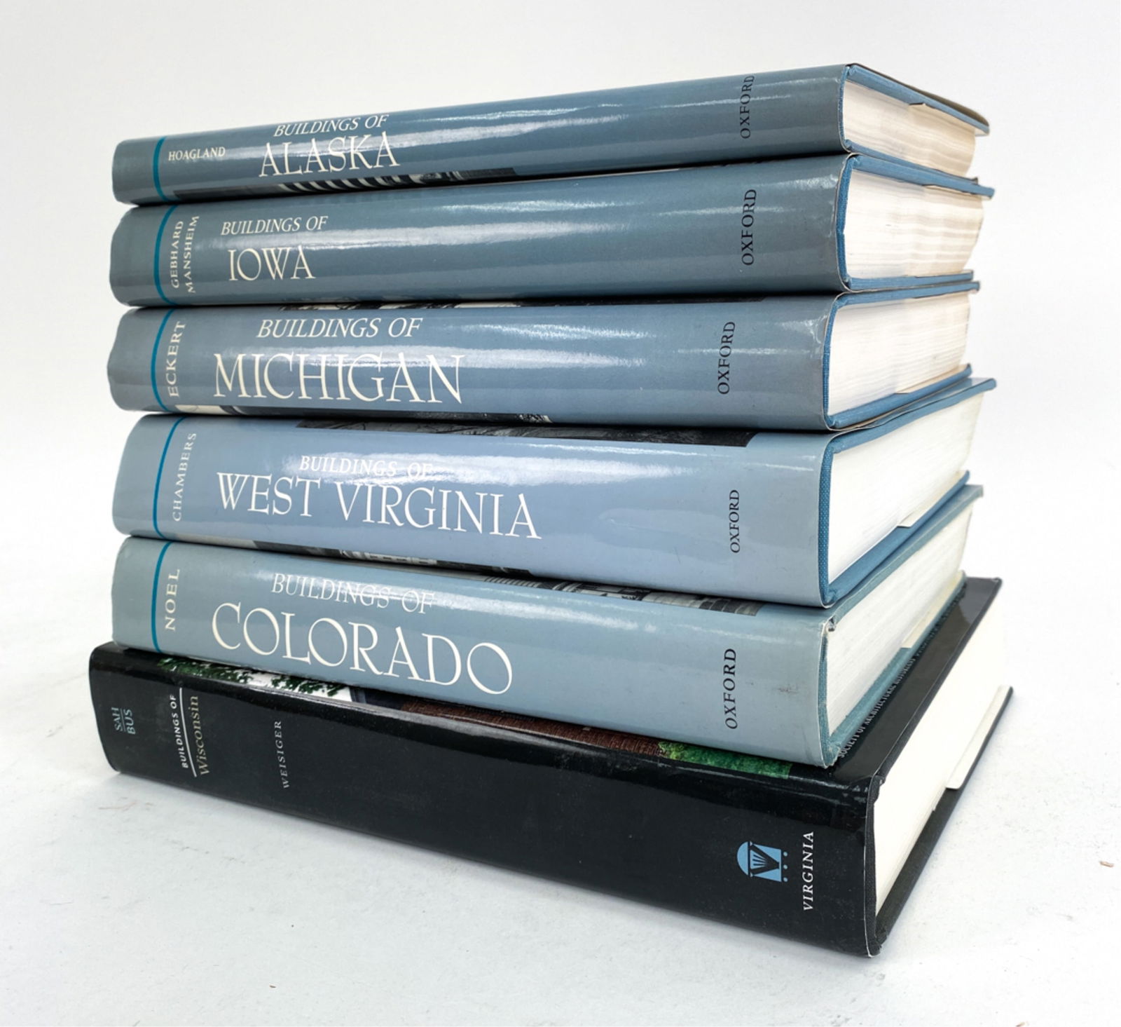 (6) BOOKS - AMERICAN REGIONAL ARCHITECTURE (1 of 5)
