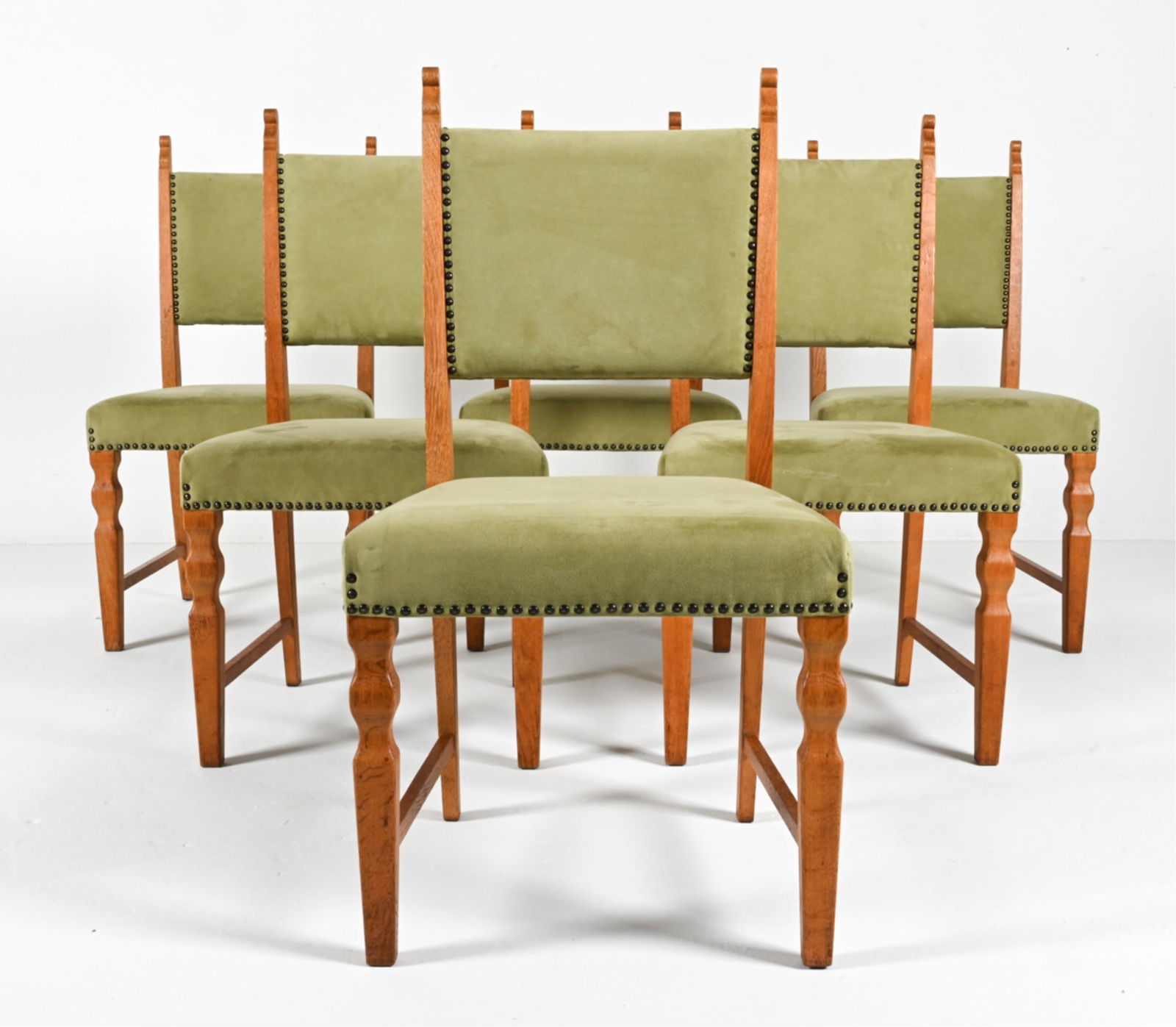 (6) ATTR. HENNING KJAERNULF OAK DINING CHAIRS (1 of 14)