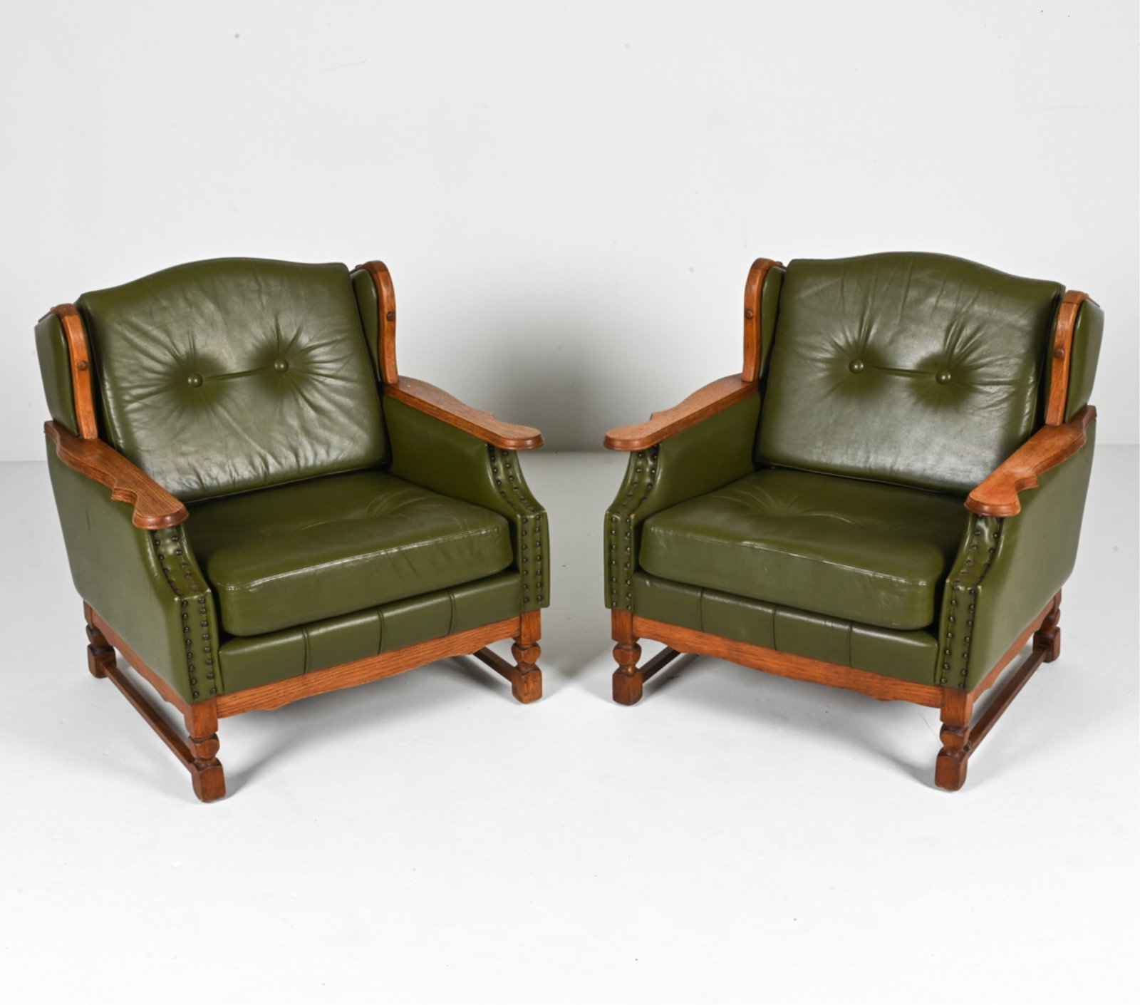 (2) OAK ARMCHAIRS, MANNER OF HENNING KJAERNULF (1 of 19)