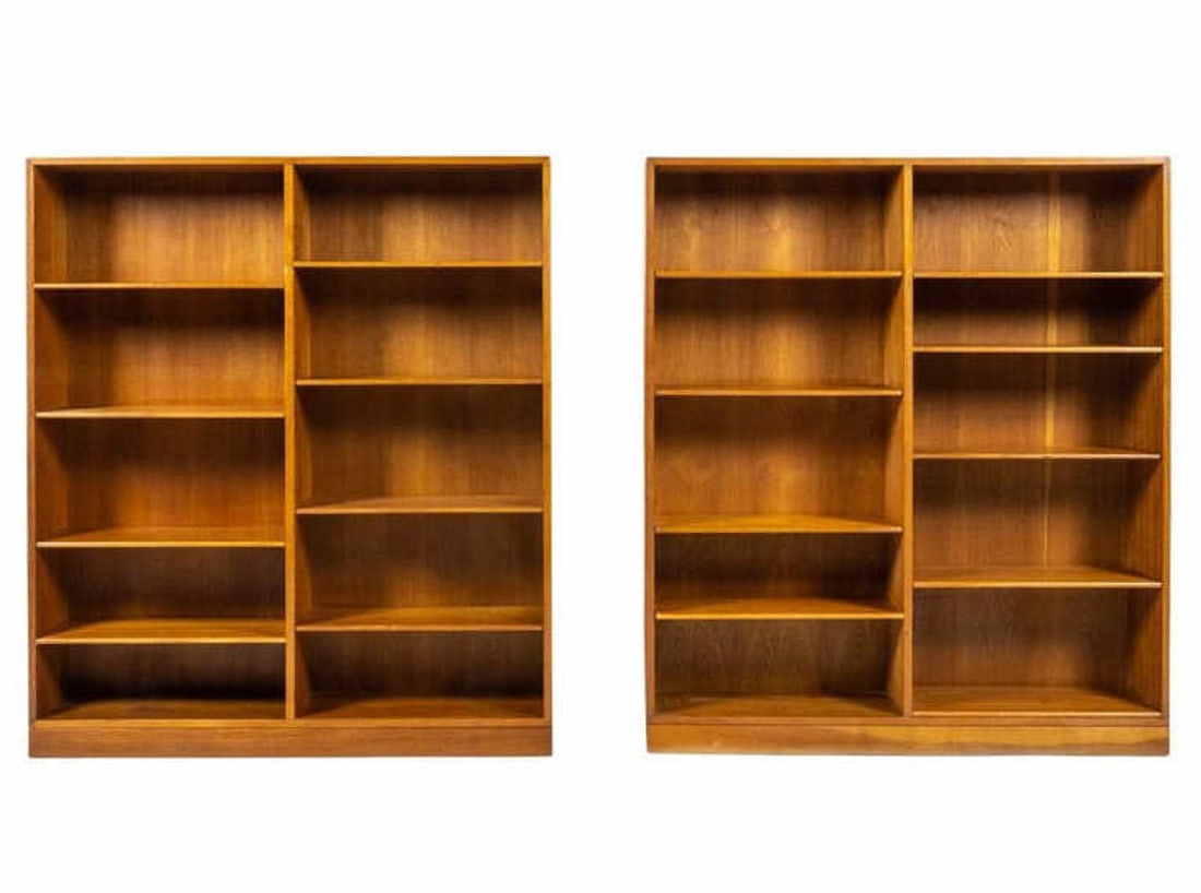 PAIR NO. 154 BORGE MOGENSEN OAK BOOKCASES (1 of 10)