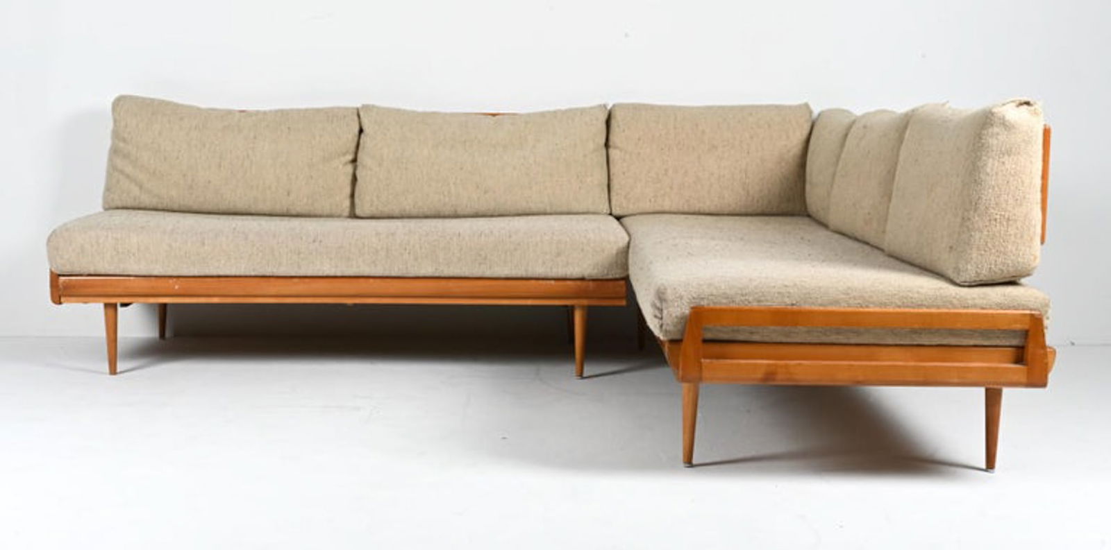 WALTER KNOLL FOR KNOLL ANTIMOTT CORNER SOFA (1 of 19)