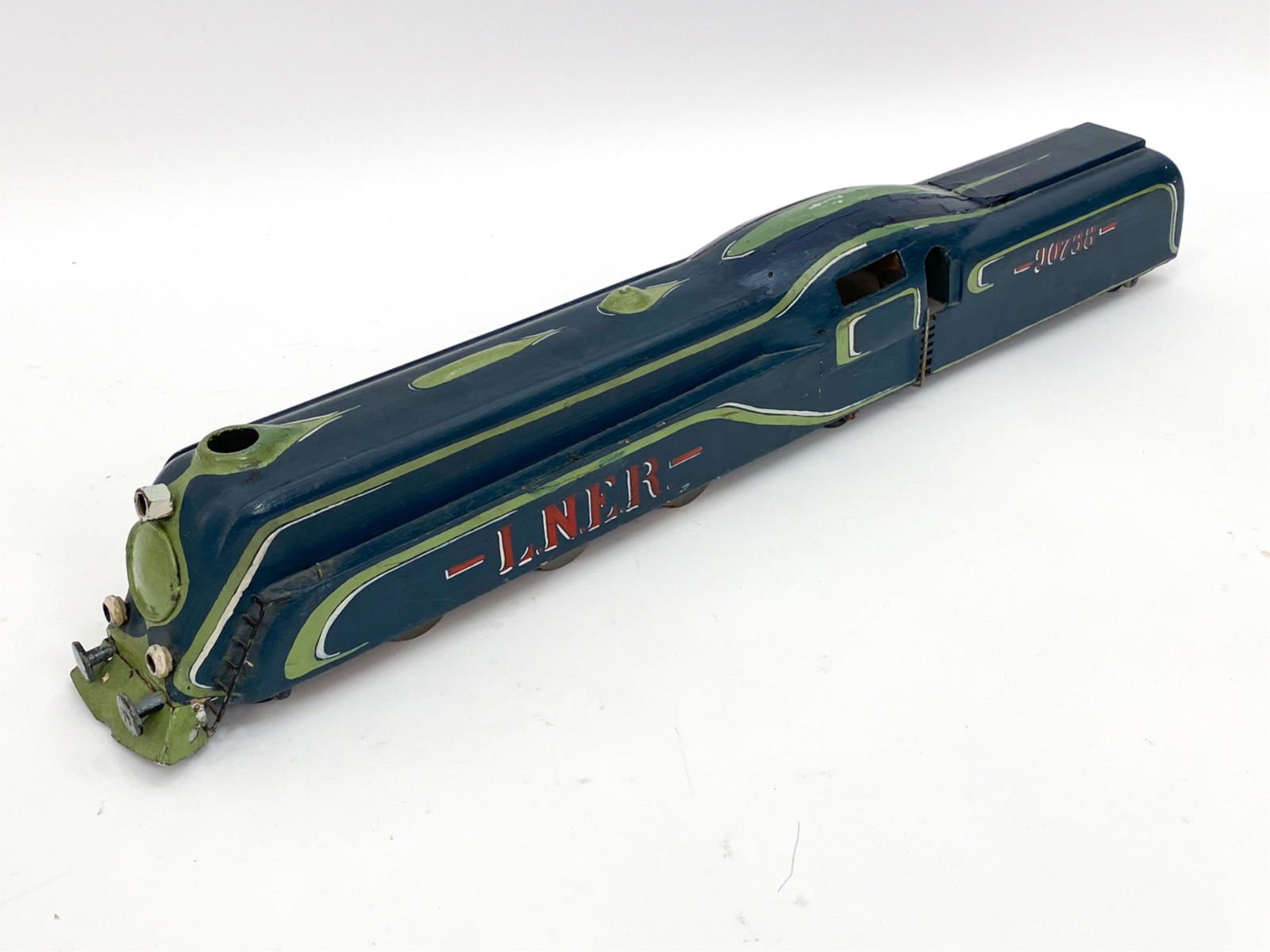 FOLK ART HANDMADE STREAMLINE TRAIN (1 of 14)