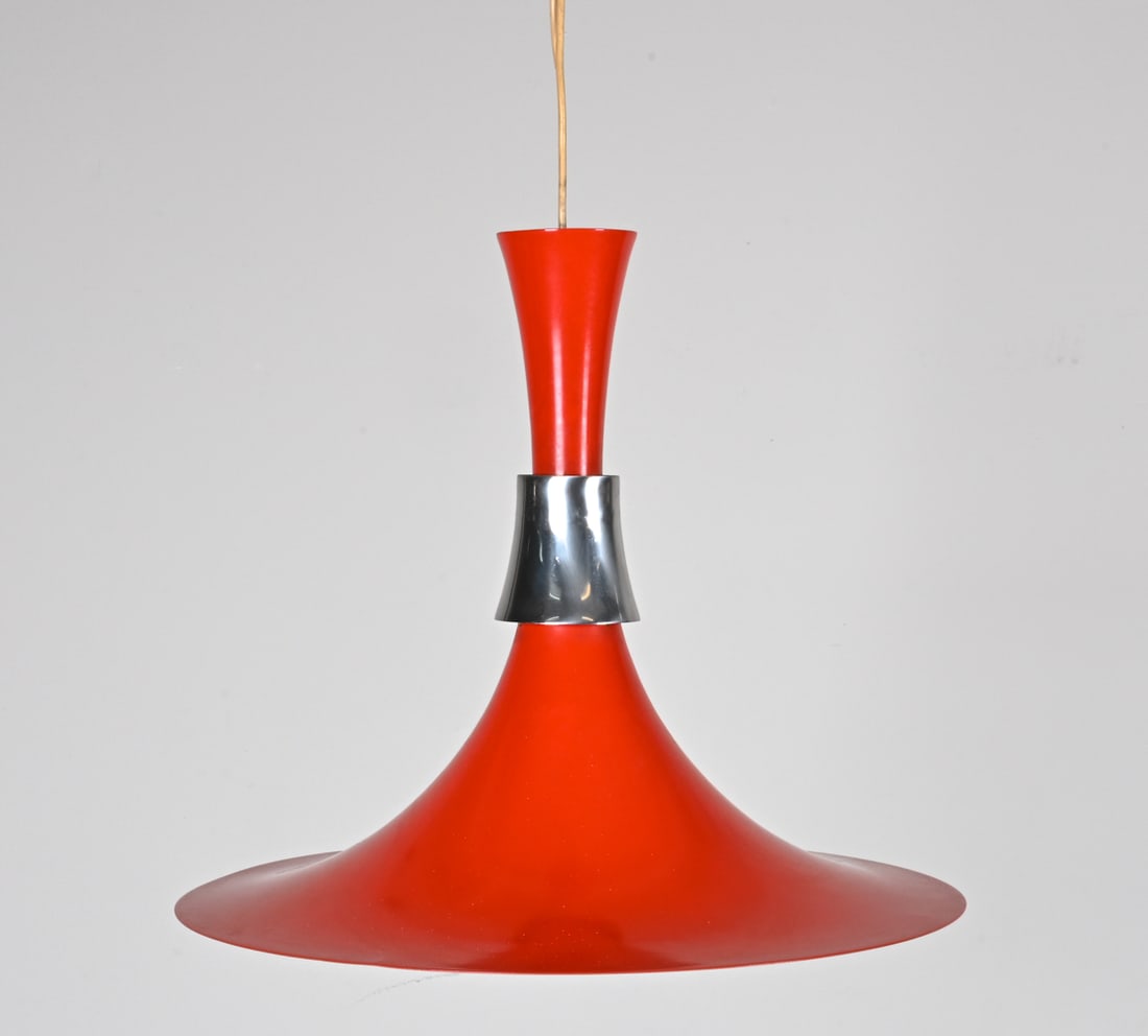 BENT NORDSTED OVERSIZED SPACE AGE PENDANT (1 of 10)