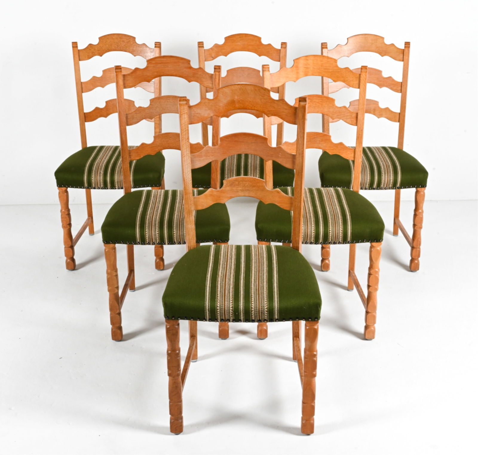 (6) HENNING KJAERNULF STYLE OAK DINING CHAIRS (1 of 16)