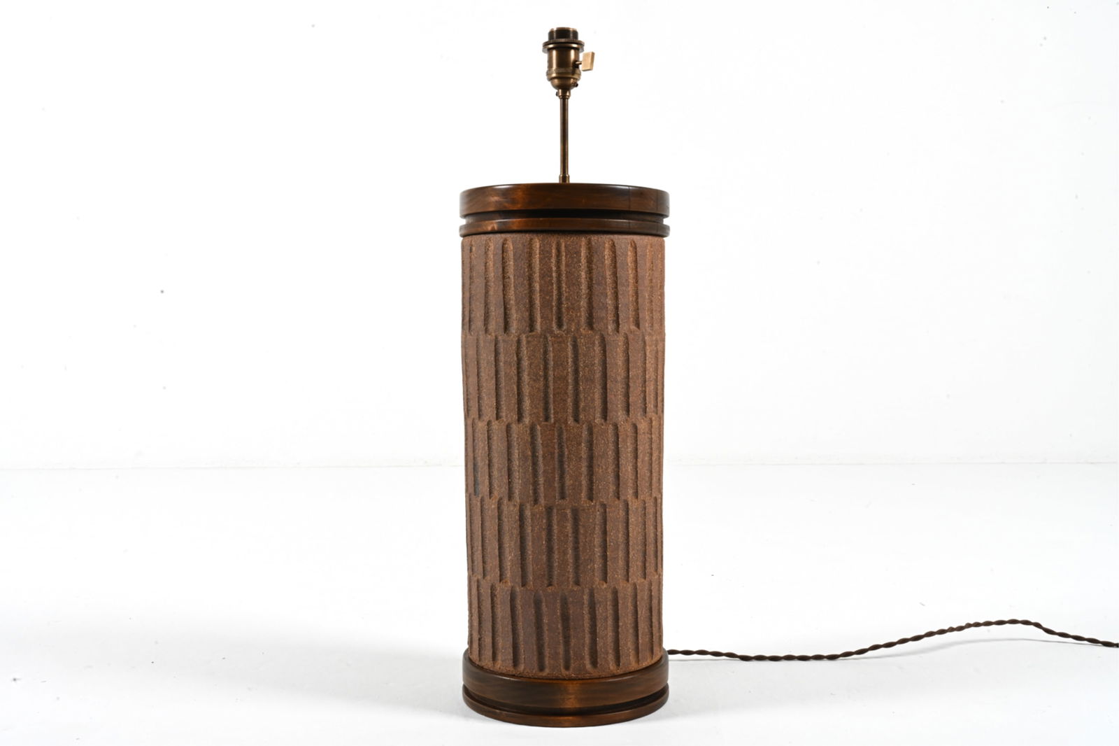 LARGE MODERNIST STUDIO POTTERY & WOOD TABLE LAMP (1 of 15)